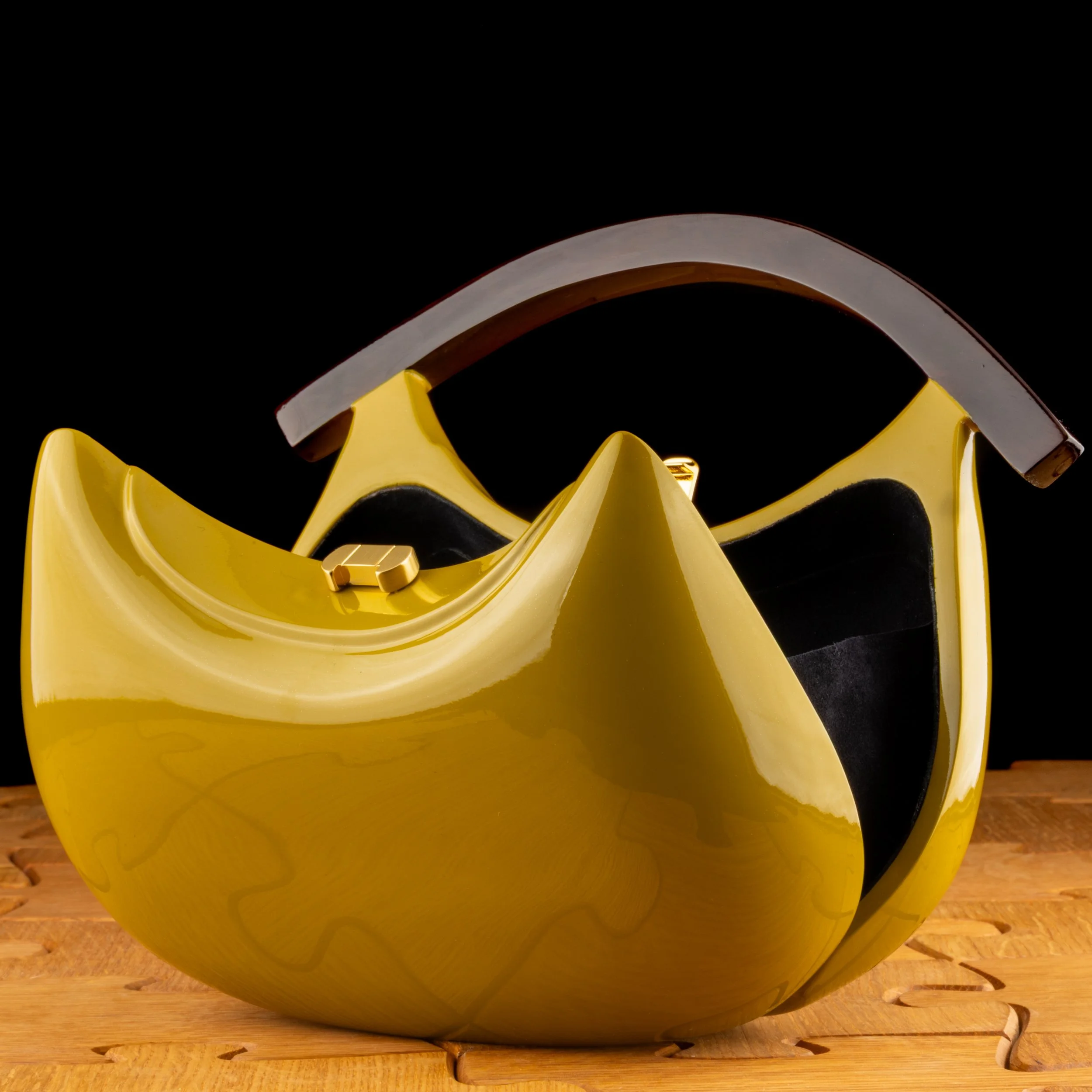 Amber Haze Miya Handbag_006.jpg