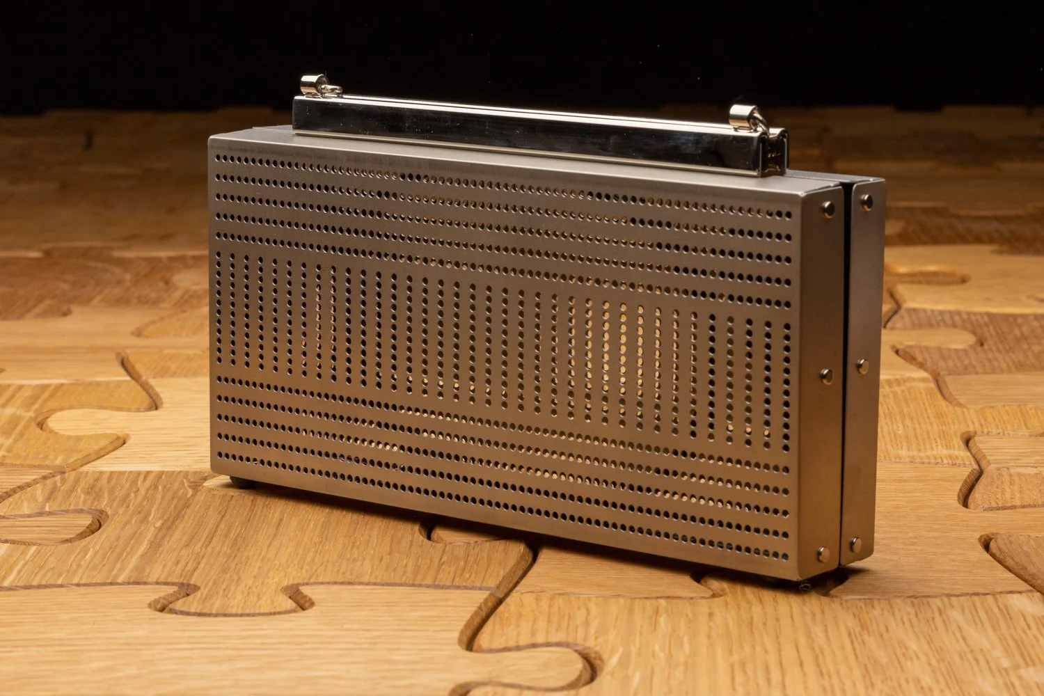 Stainless Steel La Linea Clutch by Wendy Stevens-2.jpg