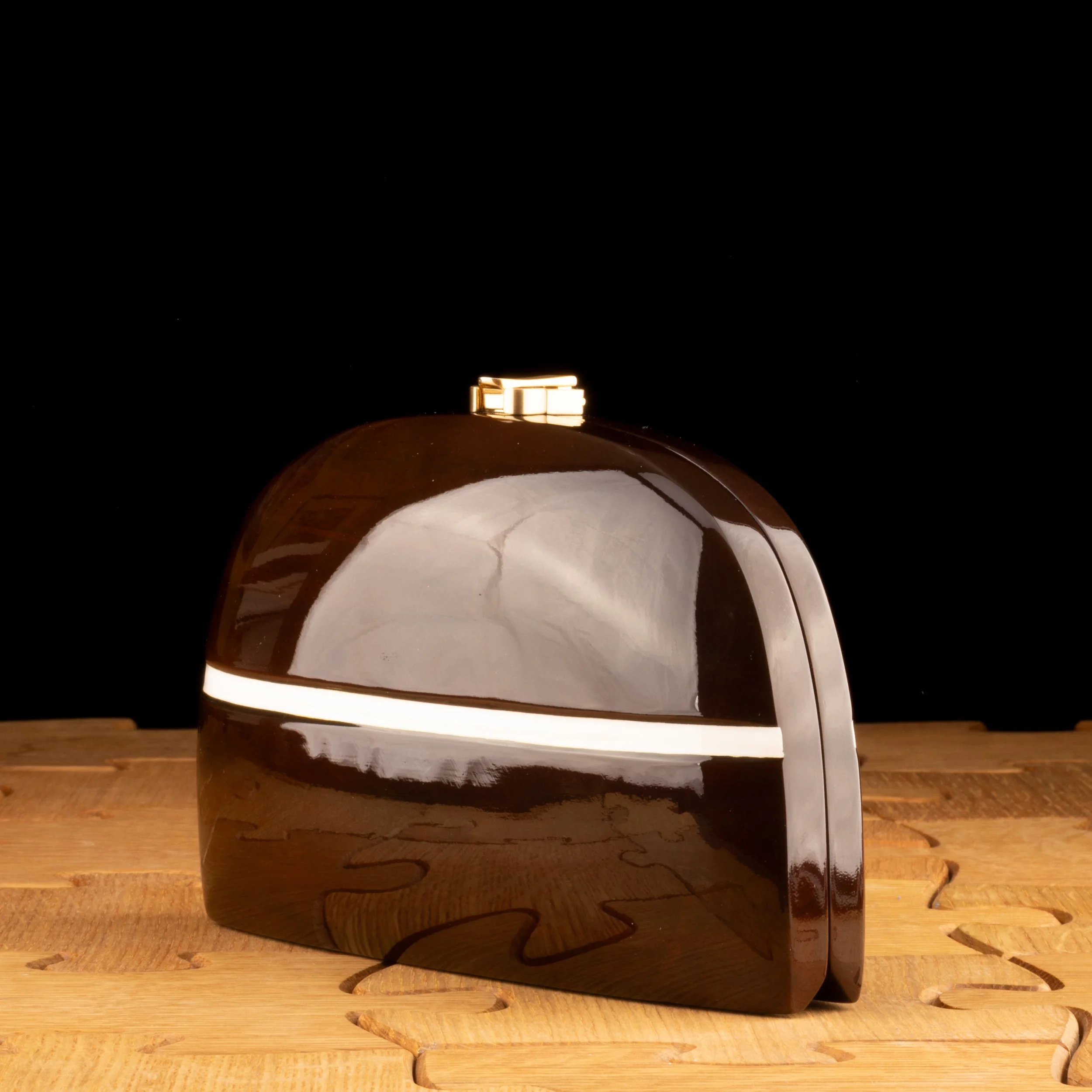 White Stripe Lane Clutch_002.jpg