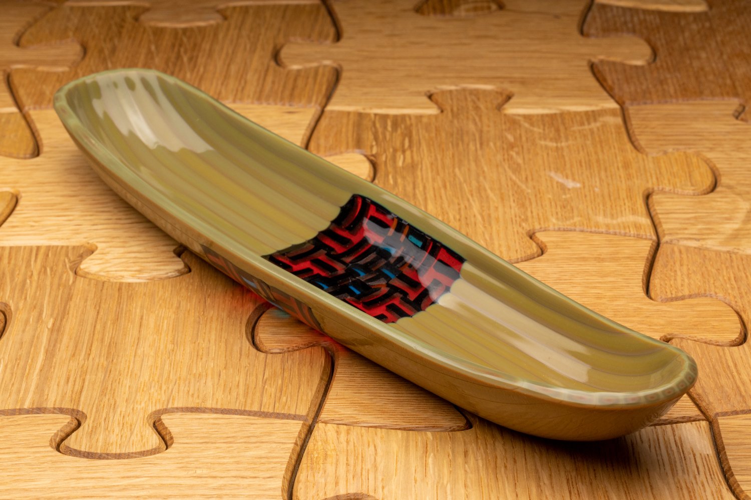 olive green and design sushi dish by Alfier Studio.jpg