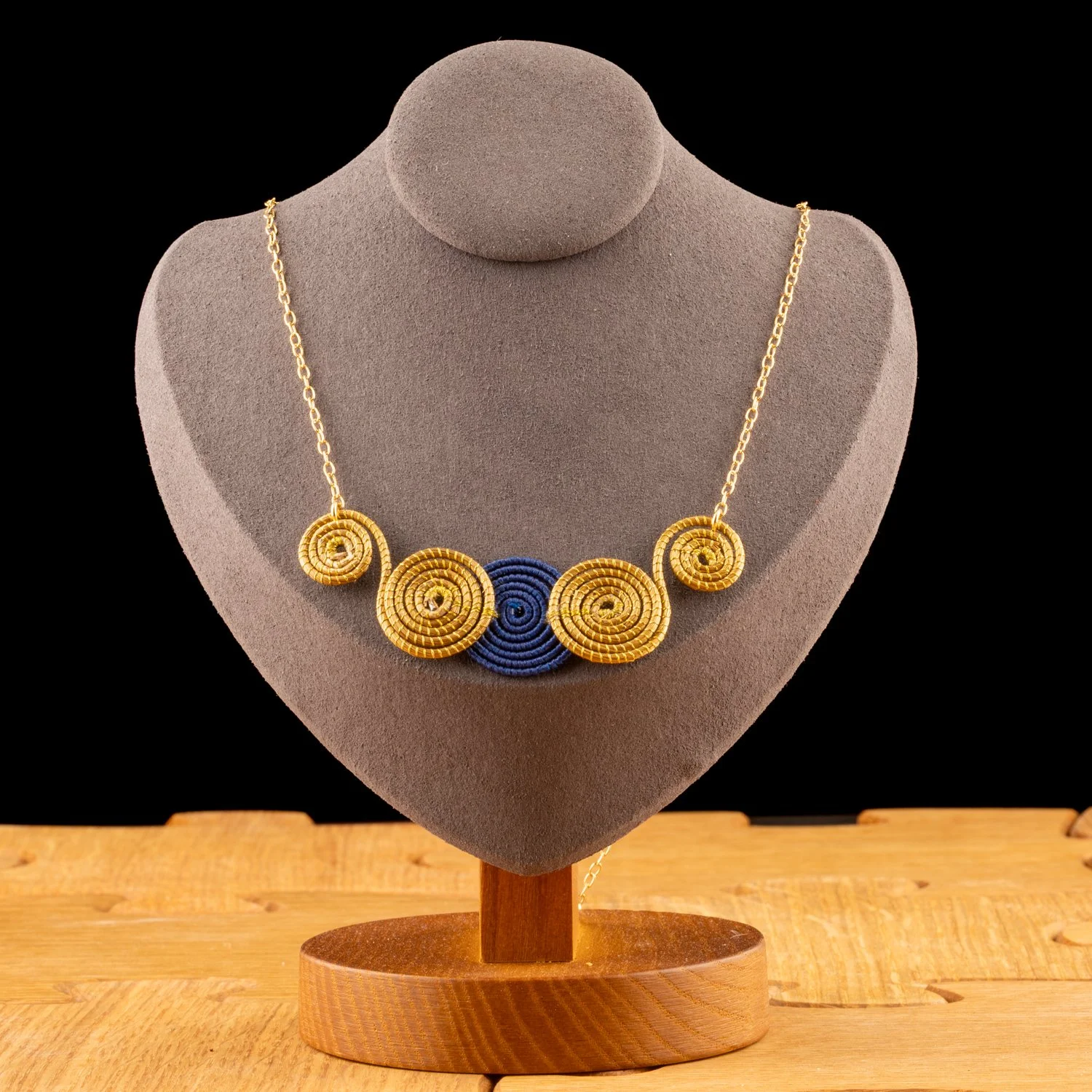 Blue Aurelia Necklace by Raizes