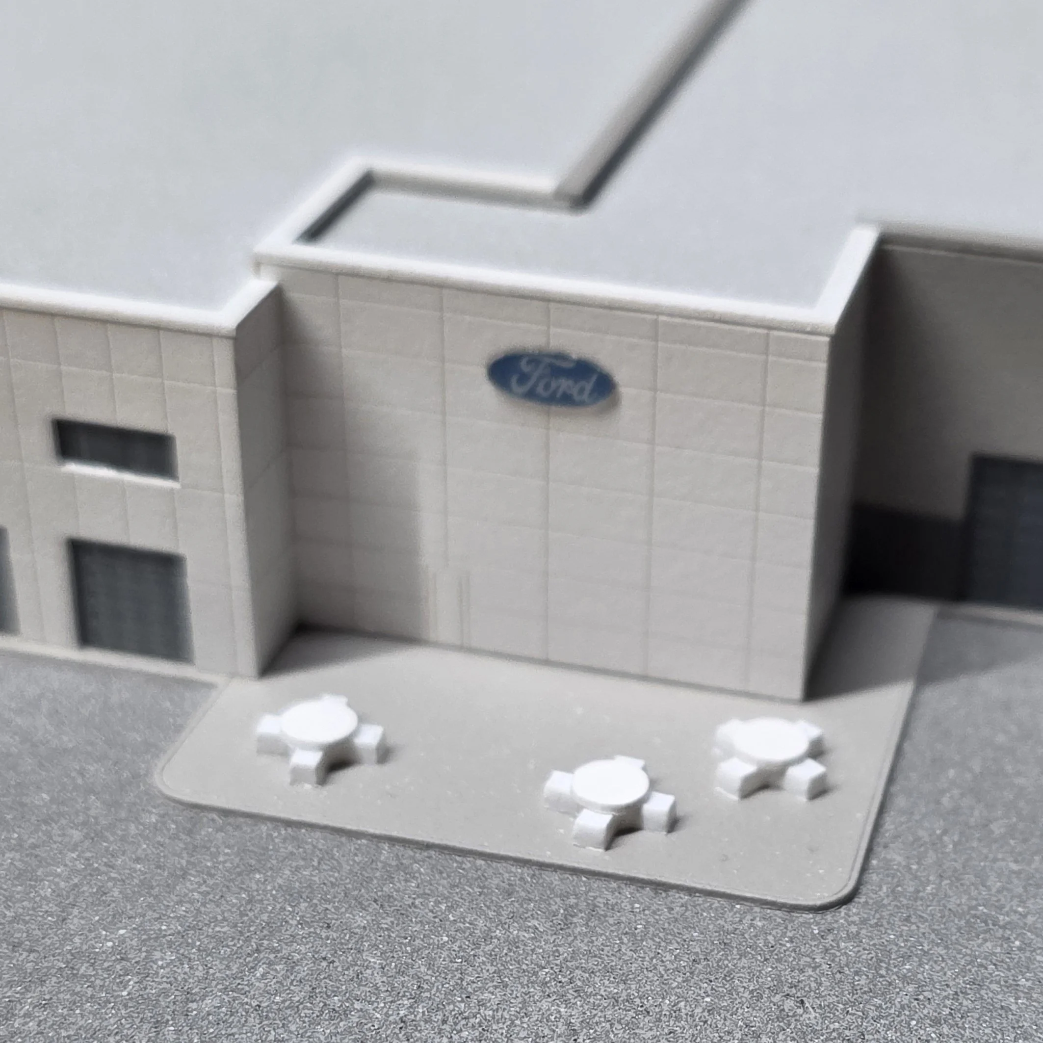 P1 Physical Essential - Static Model