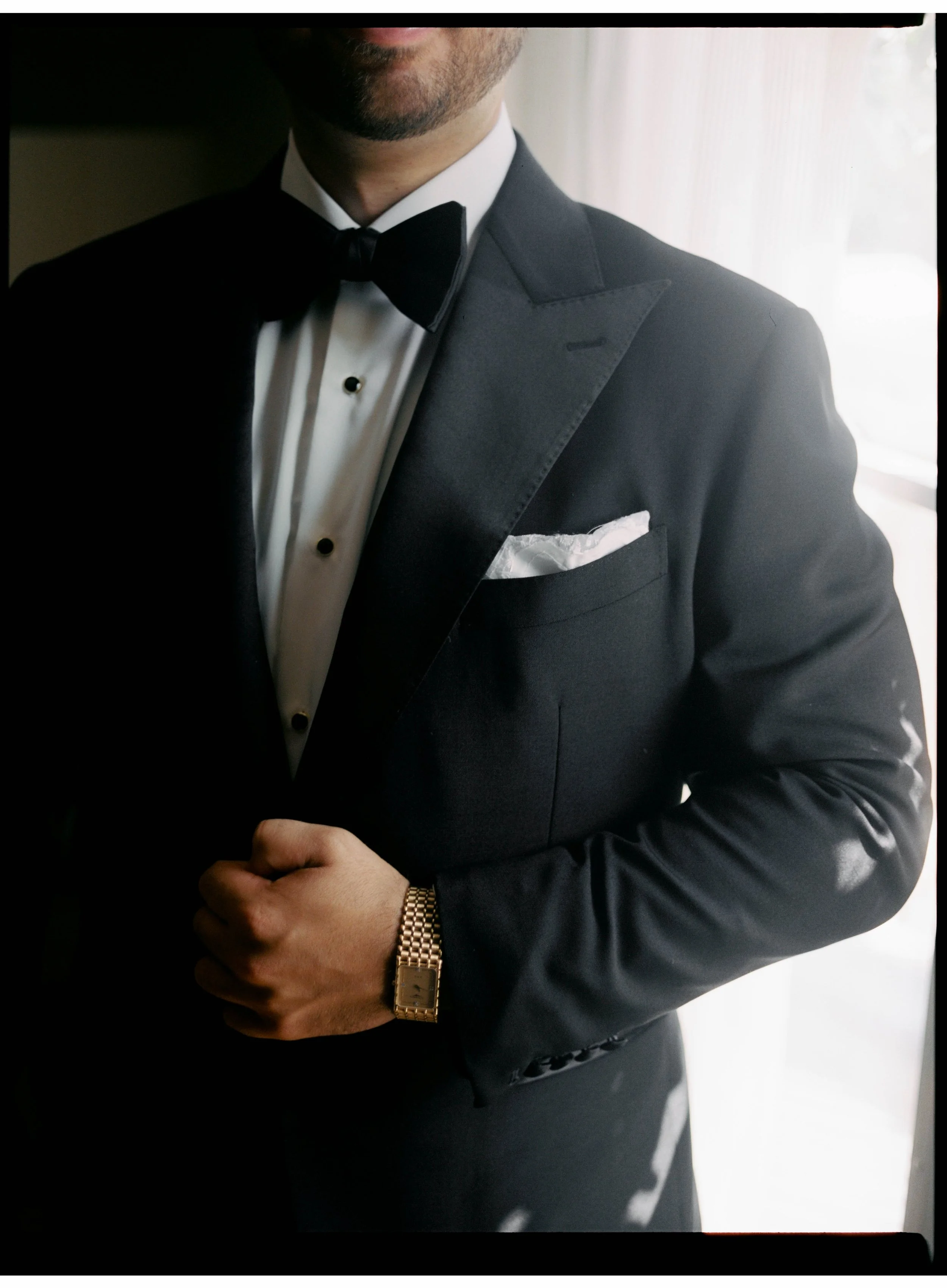 L&J_GROOM-MORNING_AUG21-1-2.jpg