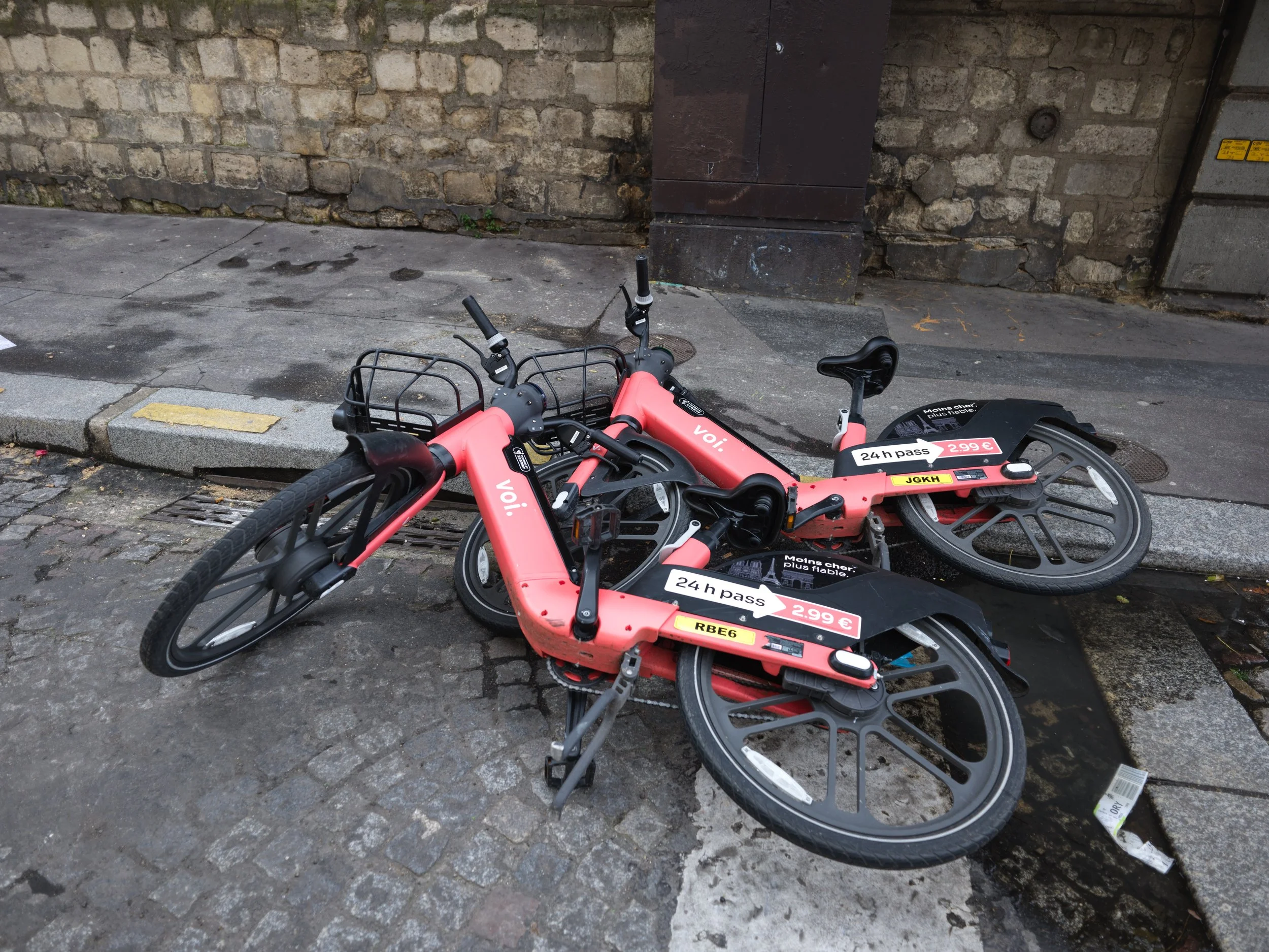 Wind #19 - Paris - B0000902.jpg