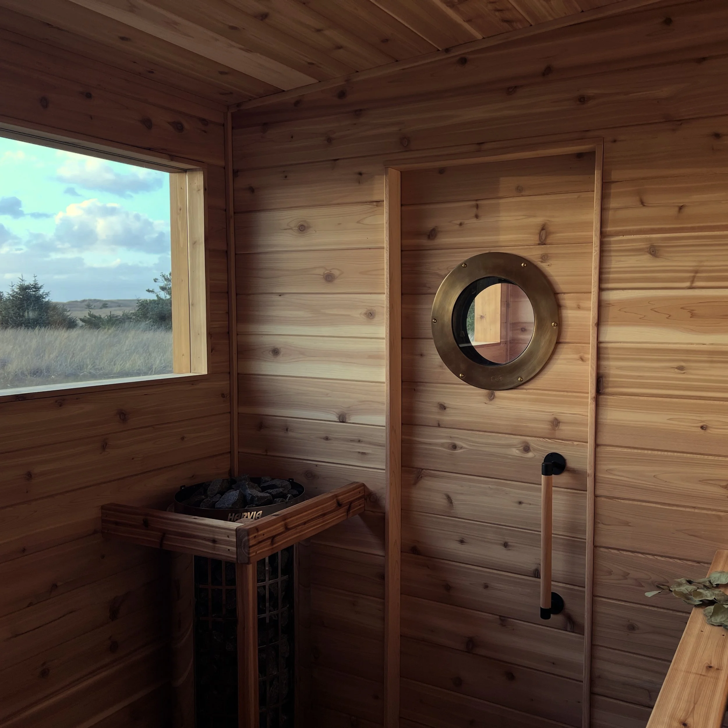 Heat, fresh air, and quiet.
