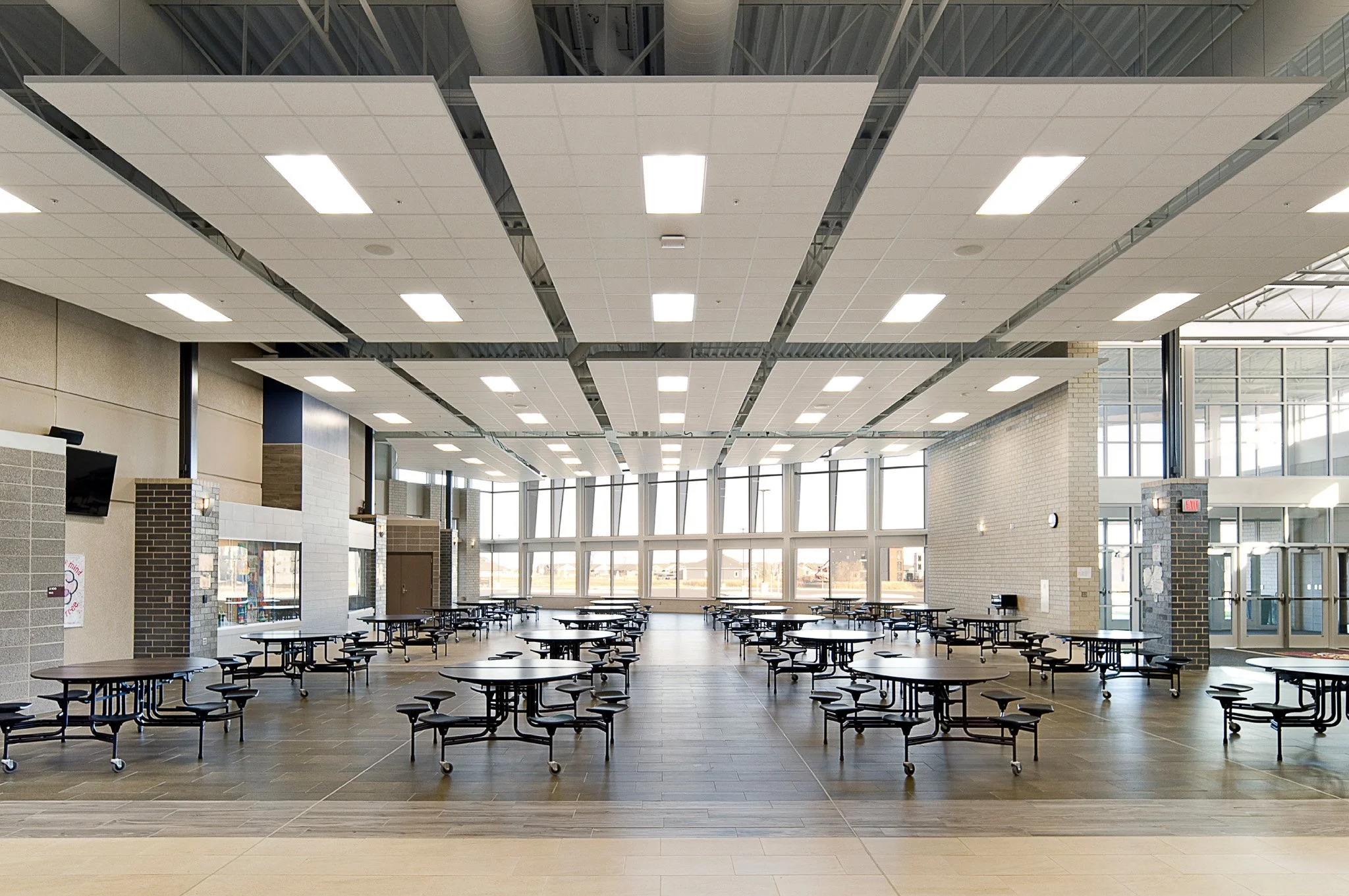 4-arch-inc-harrisburg-east-middleschool-interior.jpg