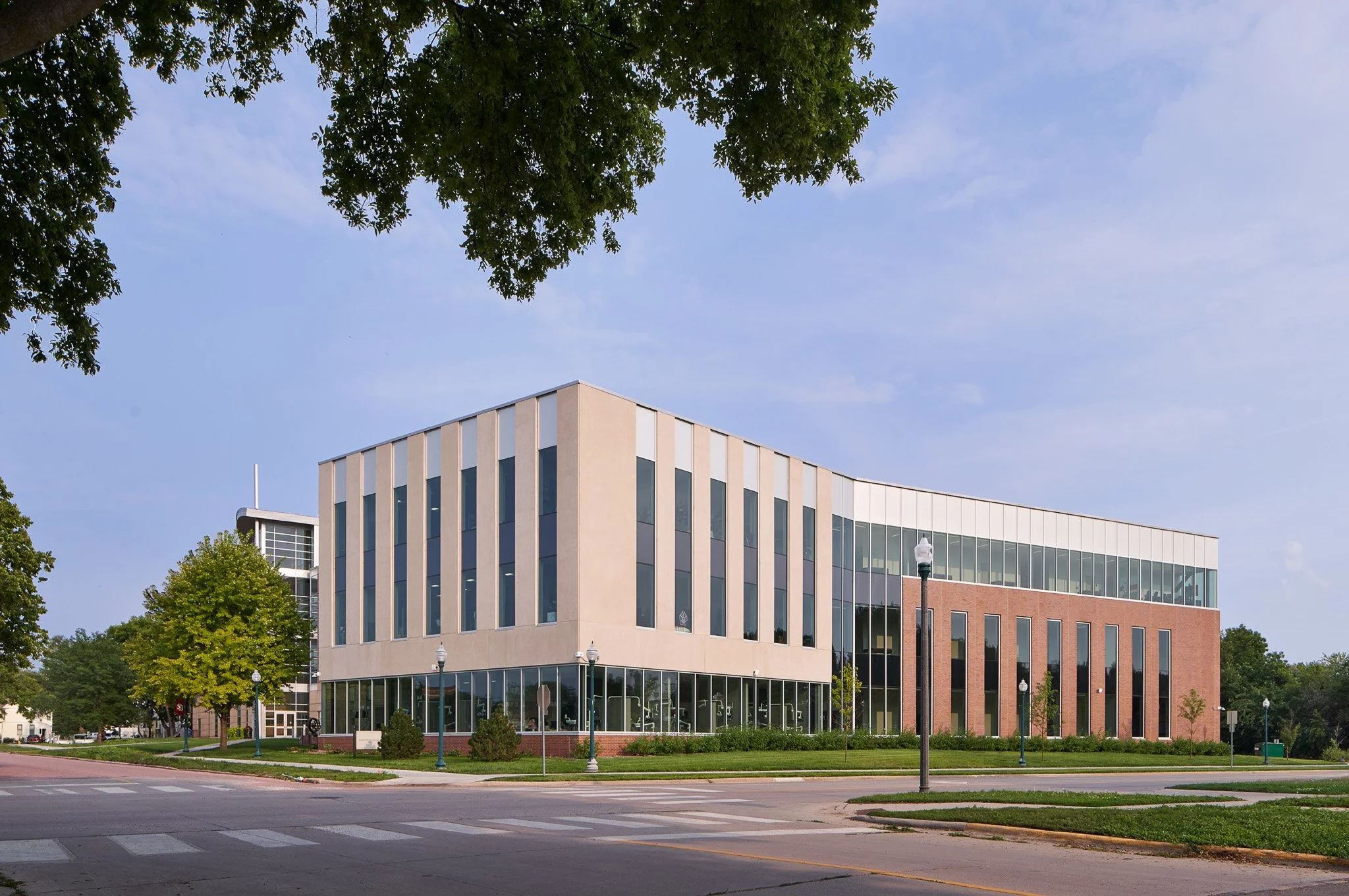 1-arch-inc-USD-HSB-exterior.jpg