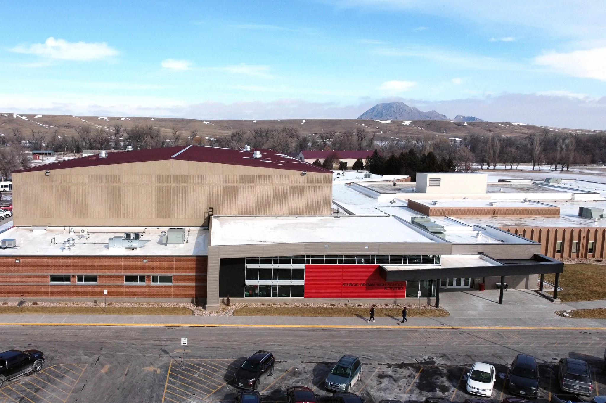 11-arch-inc-sturgisbrown-highschool-commonskitchen-expansion-exterior.jpg
