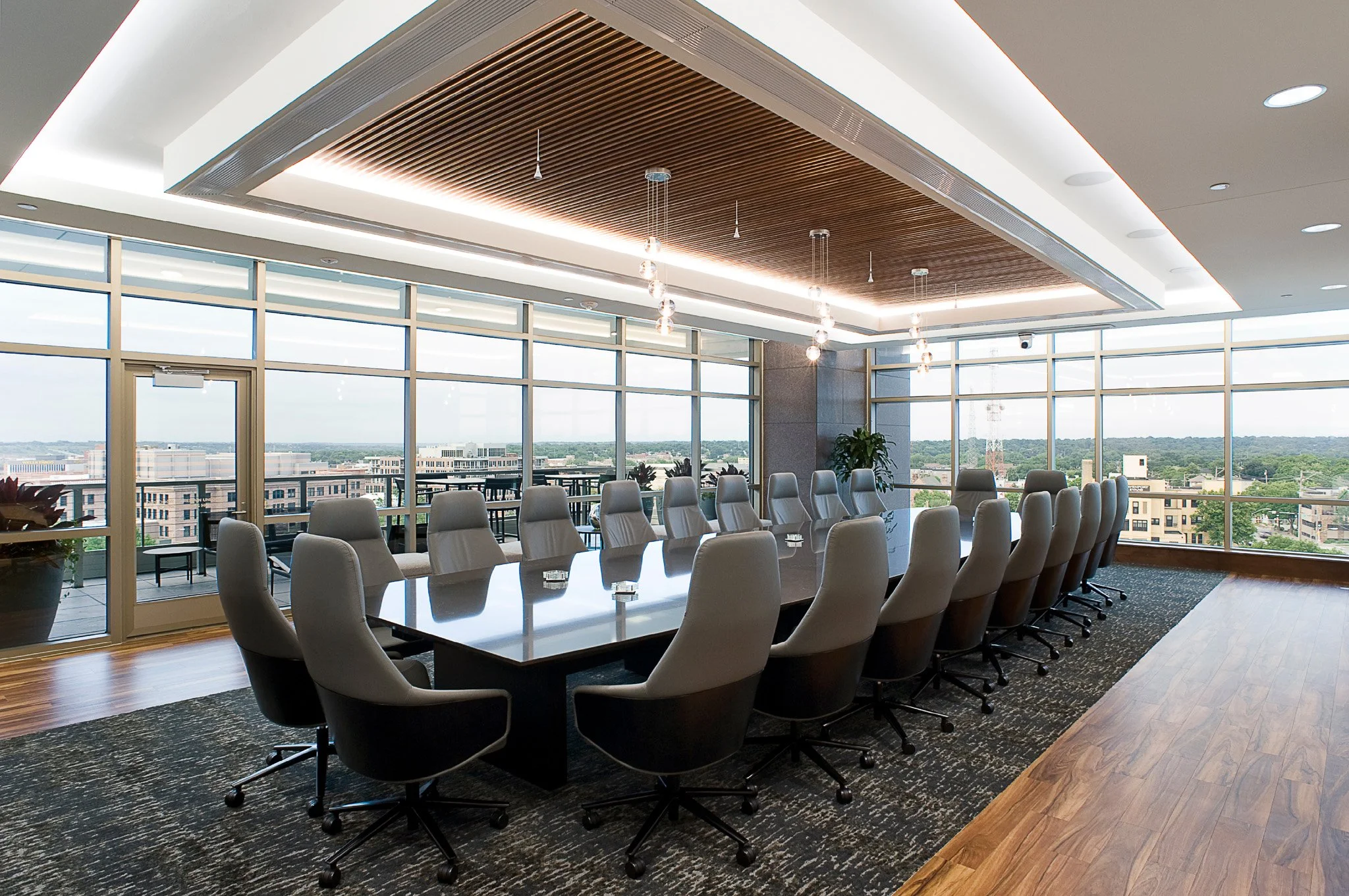 3-arch-inc-firstpremierbank-corp-office-interior.jpg