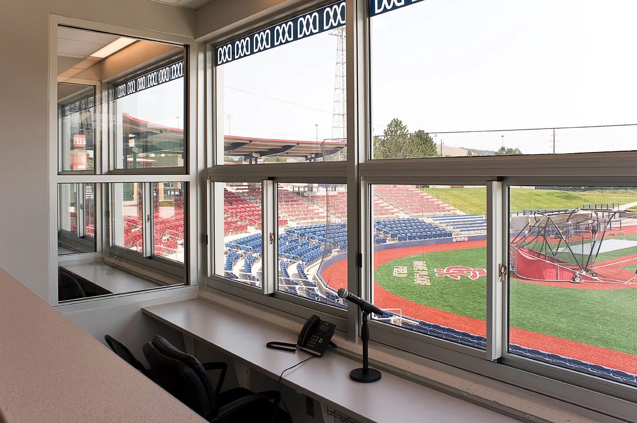 7-arch-inc-floydfitzgerald-stadium-interior.jpg