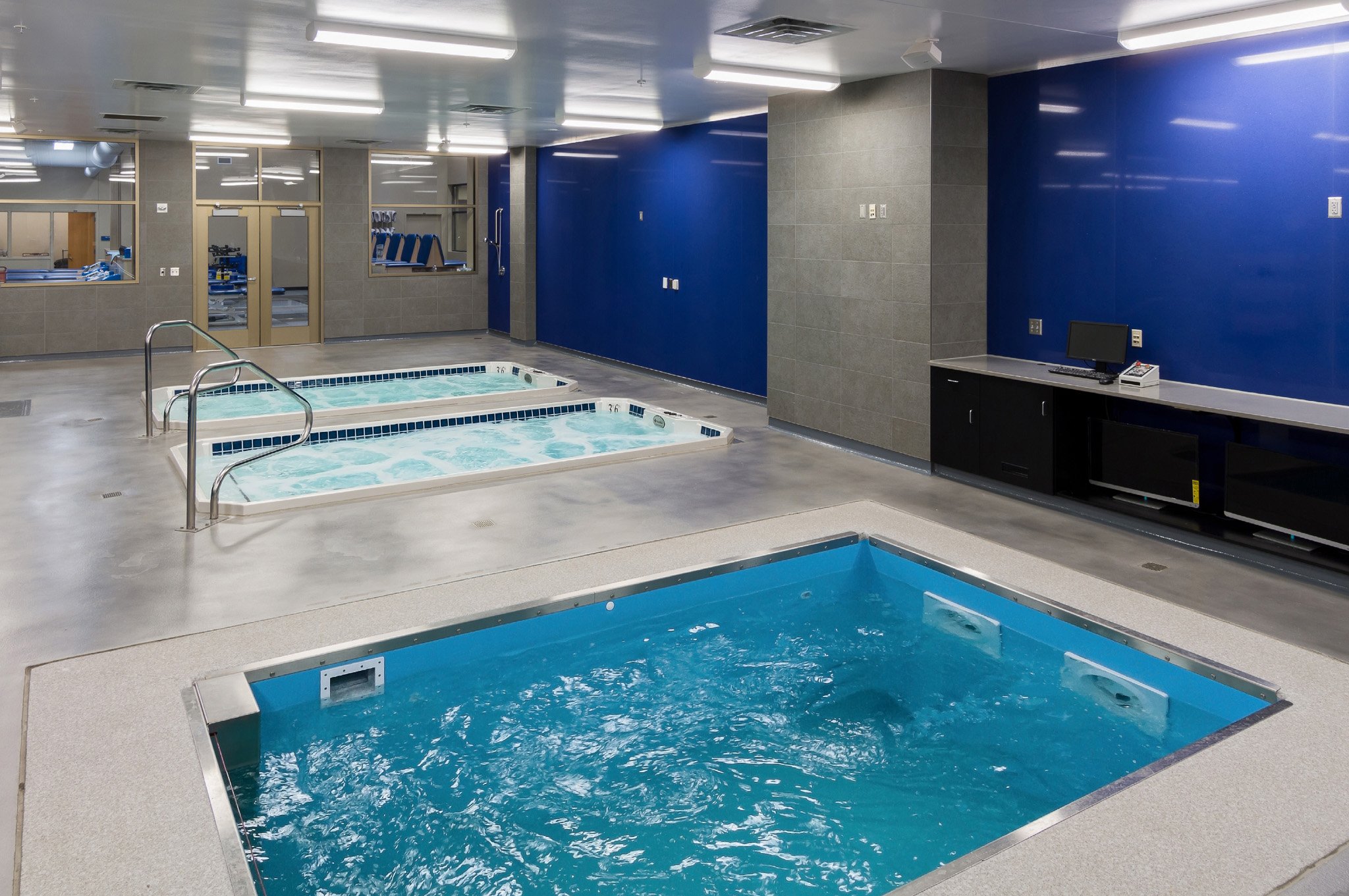 7-arch-inc-SDSU-Sanford-Jackrabbit-Athletic-Complex-interior.jpg