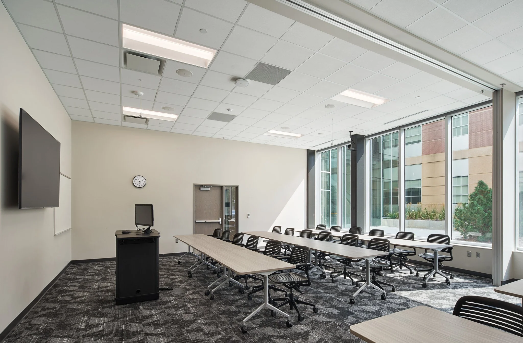 8-arch-inc-USD-HSB-interior.jpg