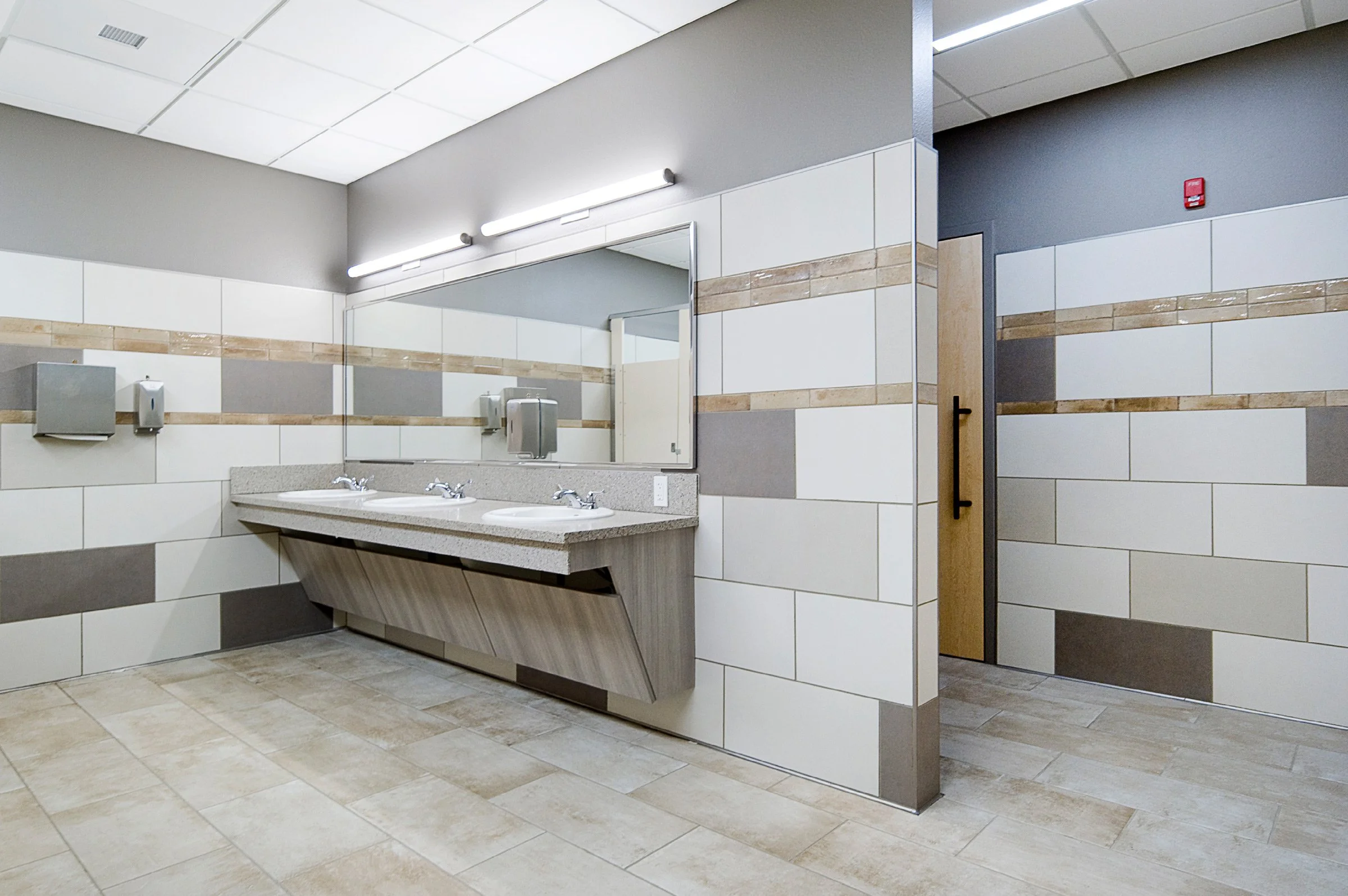 12-arch-inc-RESPEC-office-interior.jpg