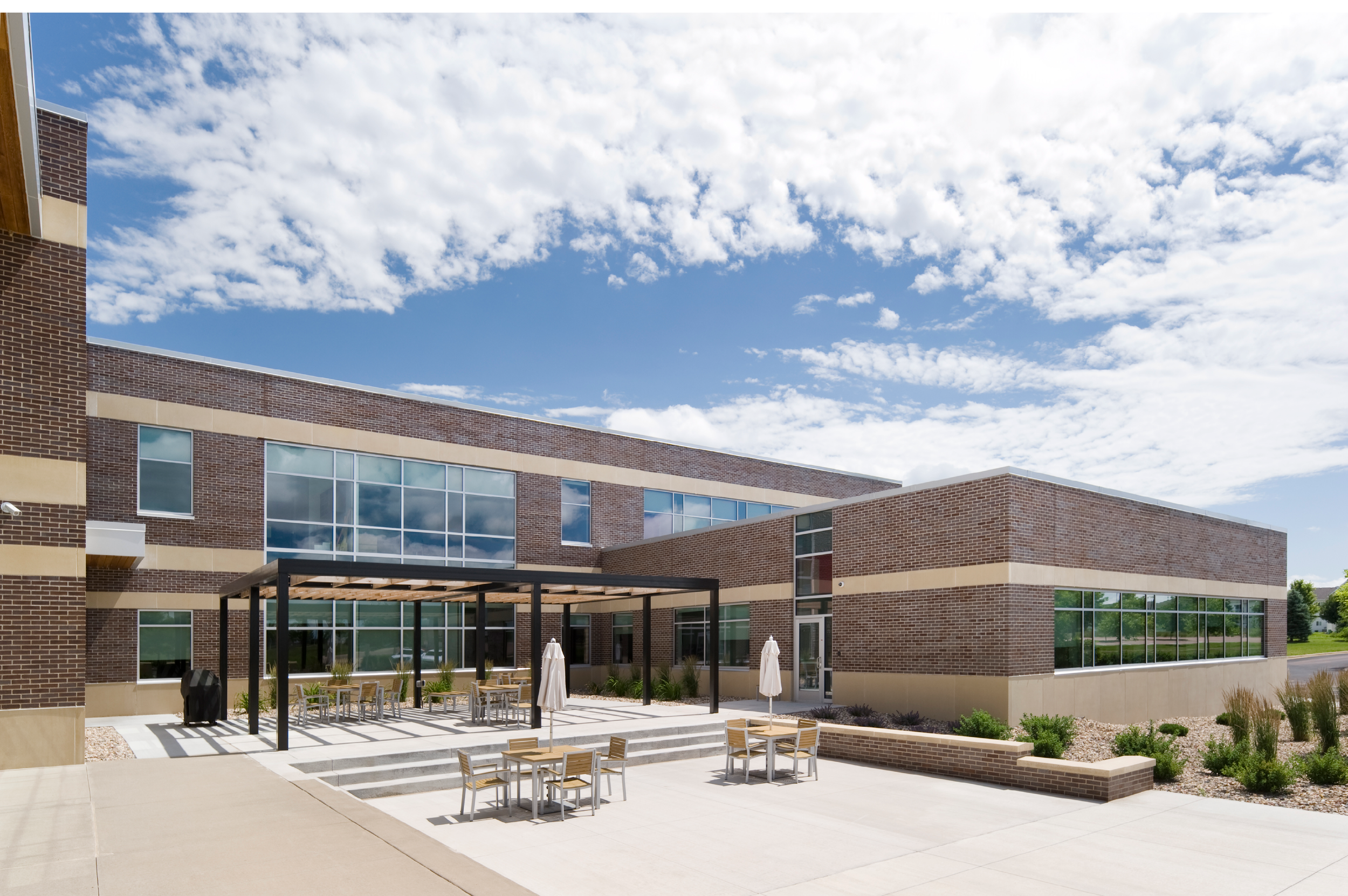 12-arch-inc-journey-office-expansion-exterior.png