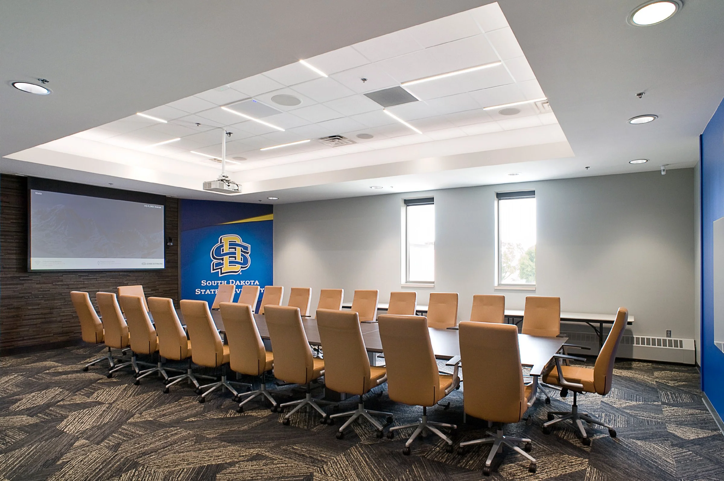 6-arch-inc-SDSU-studentunion-reno-interior.jpg