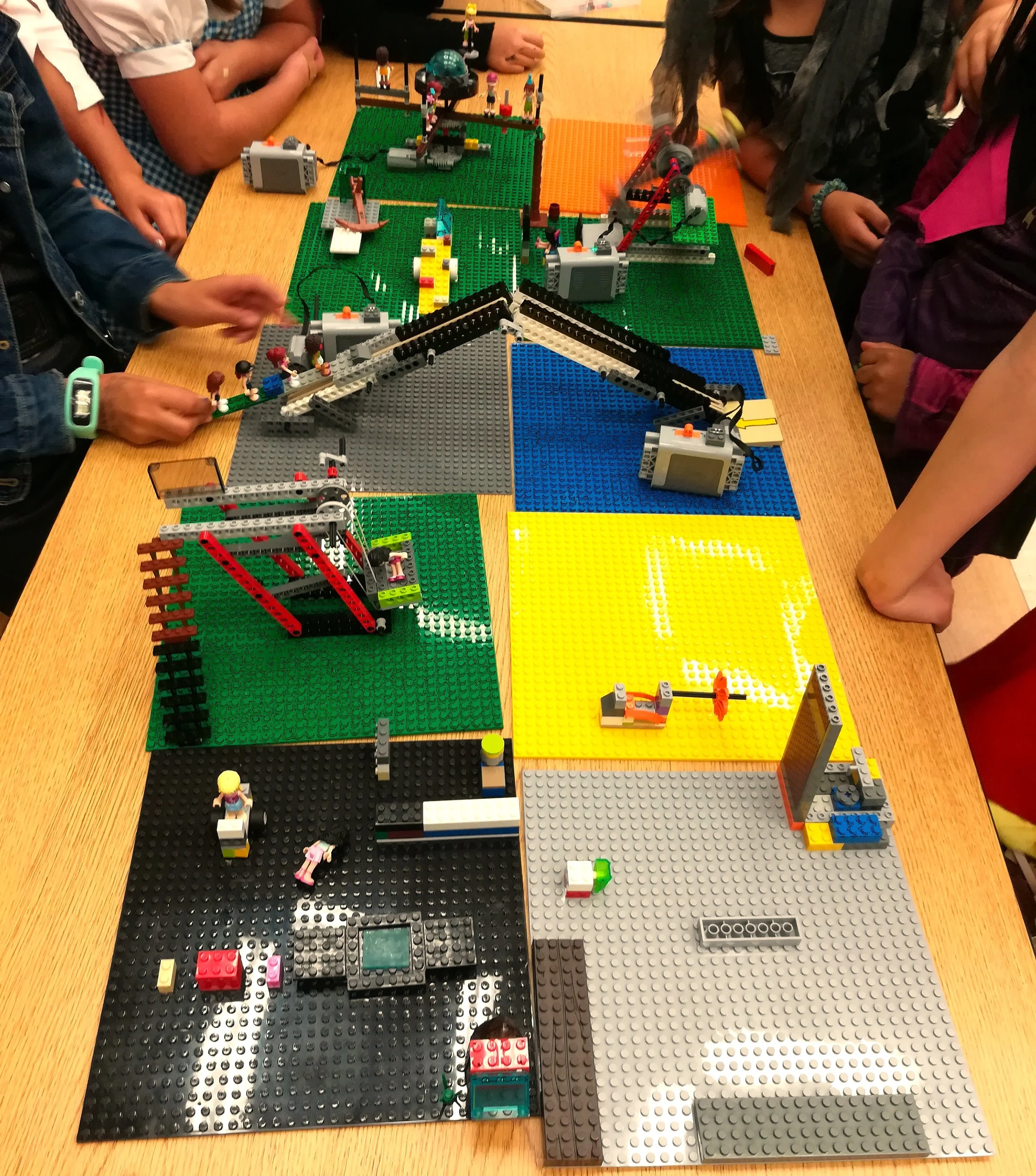 Building an amusement park together as a class