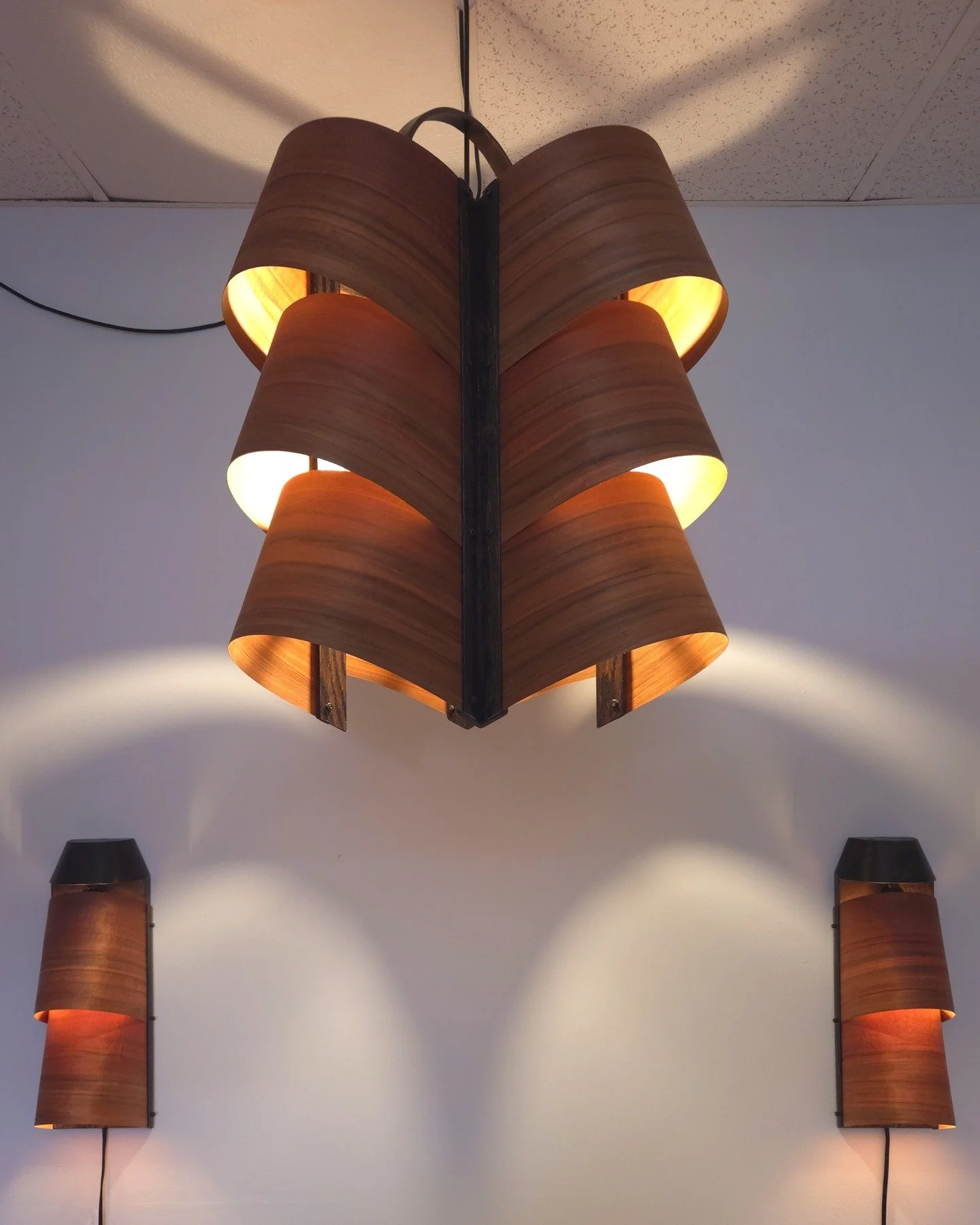 &ldquo;More light means more possibilities. Use that light to make things happen.&rdquo; -Unknown

Today Daylight Savings began and that means longer days, more sunshine and Spring is near! Soon the weather will be perfect for strolling through Downt