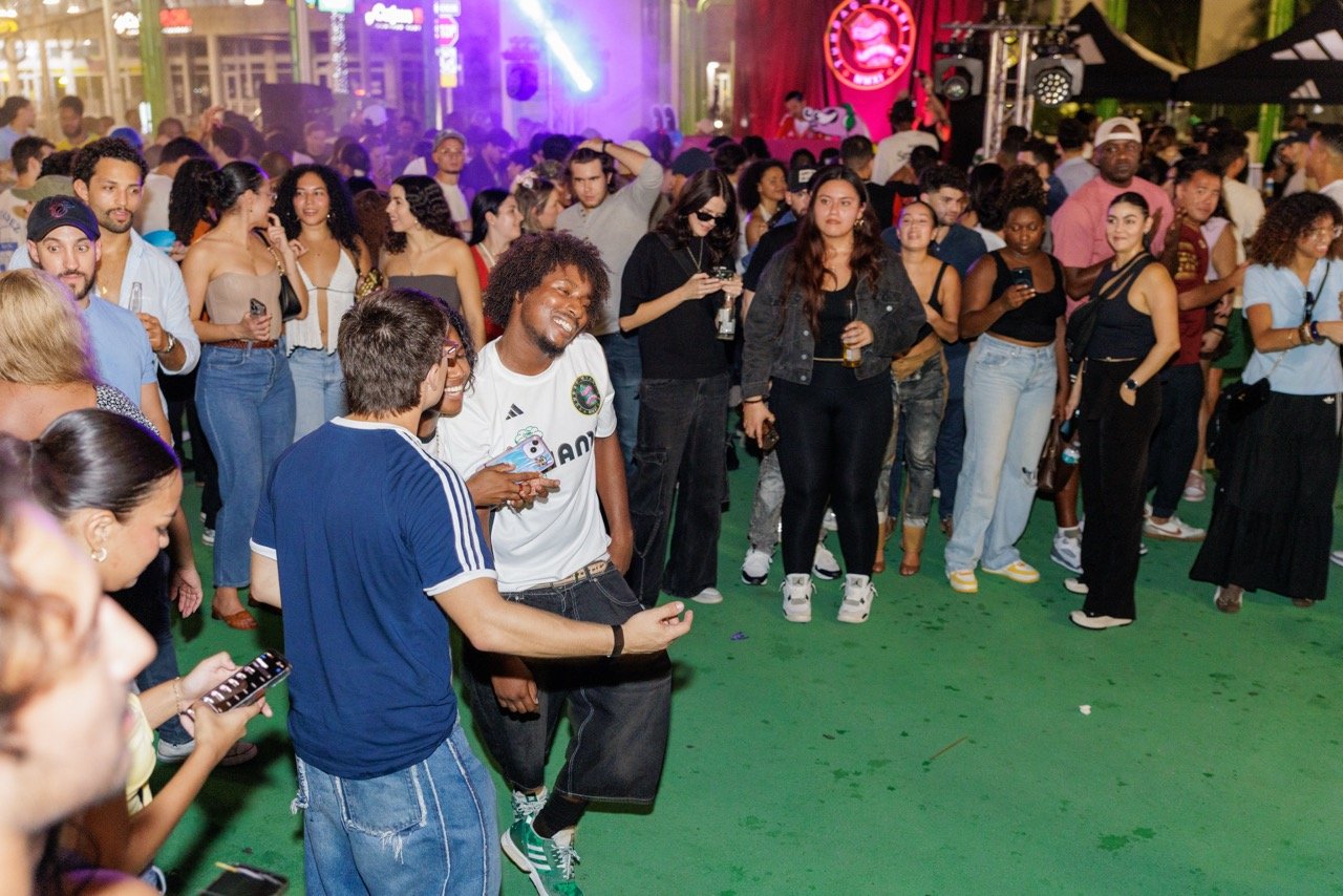 BB X TUMBAO-60 Large.jpeg