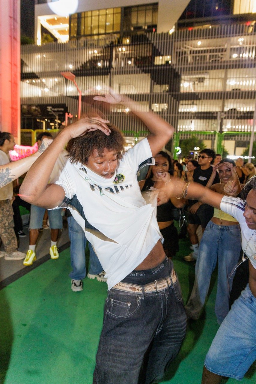 BB X TUMBAO-82 Large.jpeg