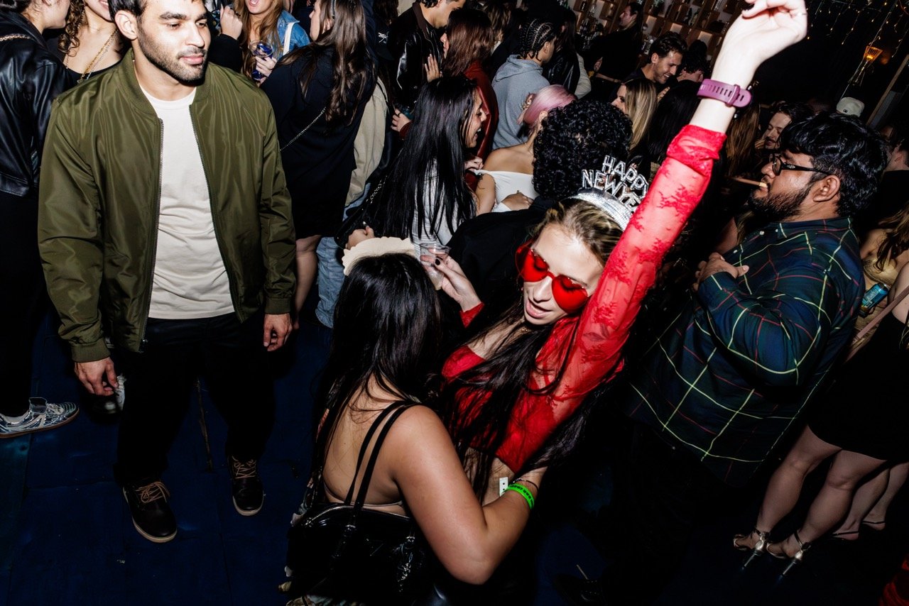 BlackBird-6 Large.jpeg