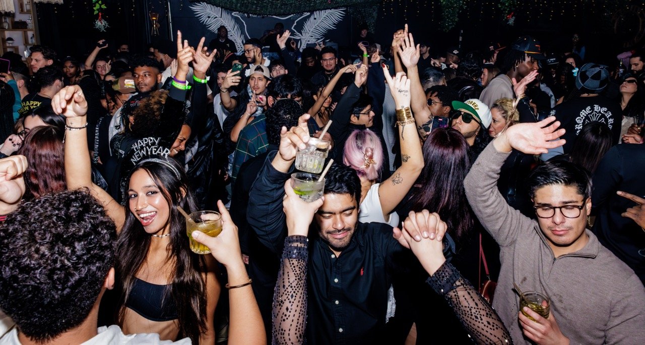 BlackBird-29 Large.jpeg