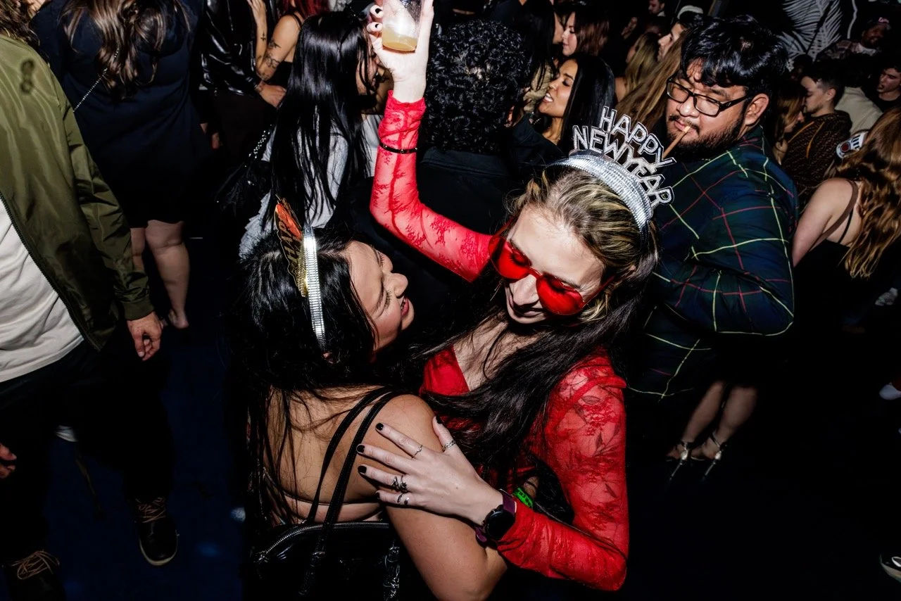 BlackBird-4 Large.jpeg