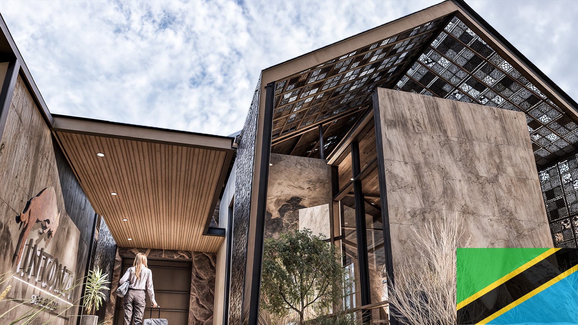 Tanzania 5 Star Safari Lodge.png