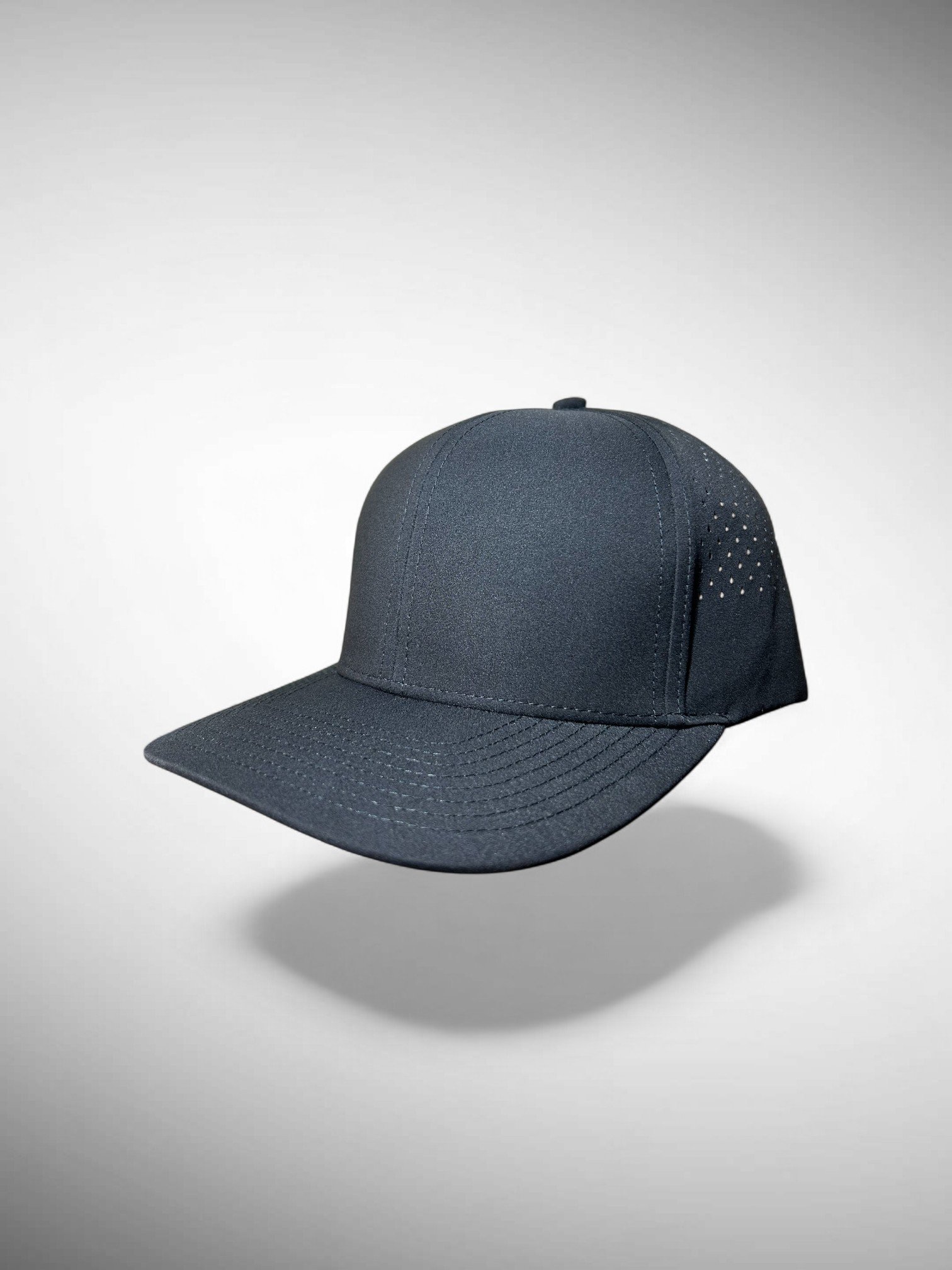 Durra-Bull_Black_Black_Side.jpg