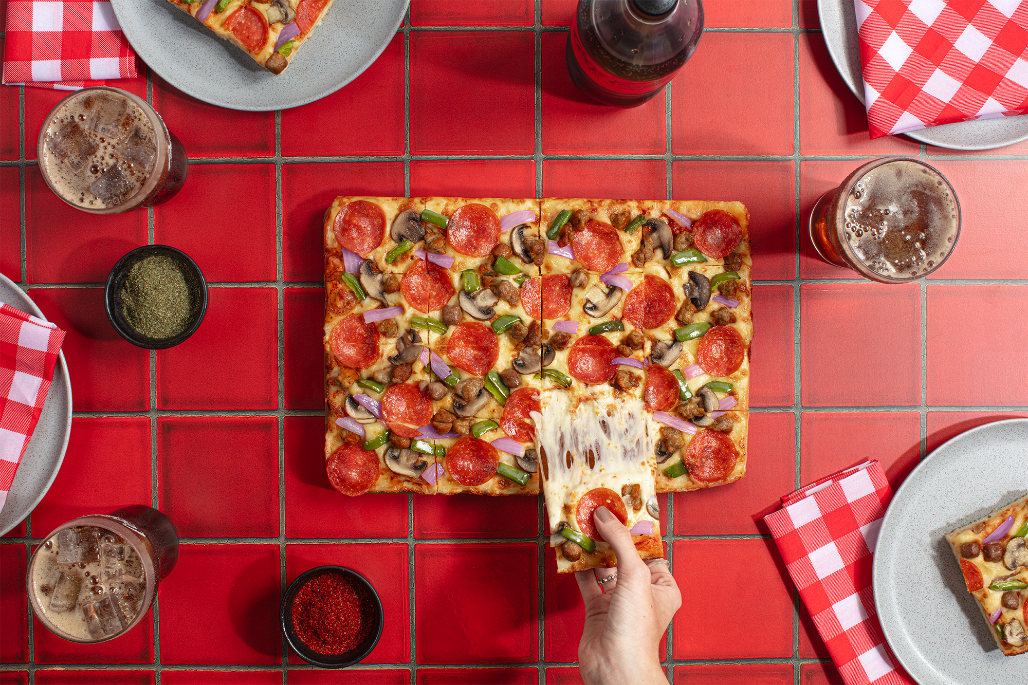 pizza hut martes 25-253.png