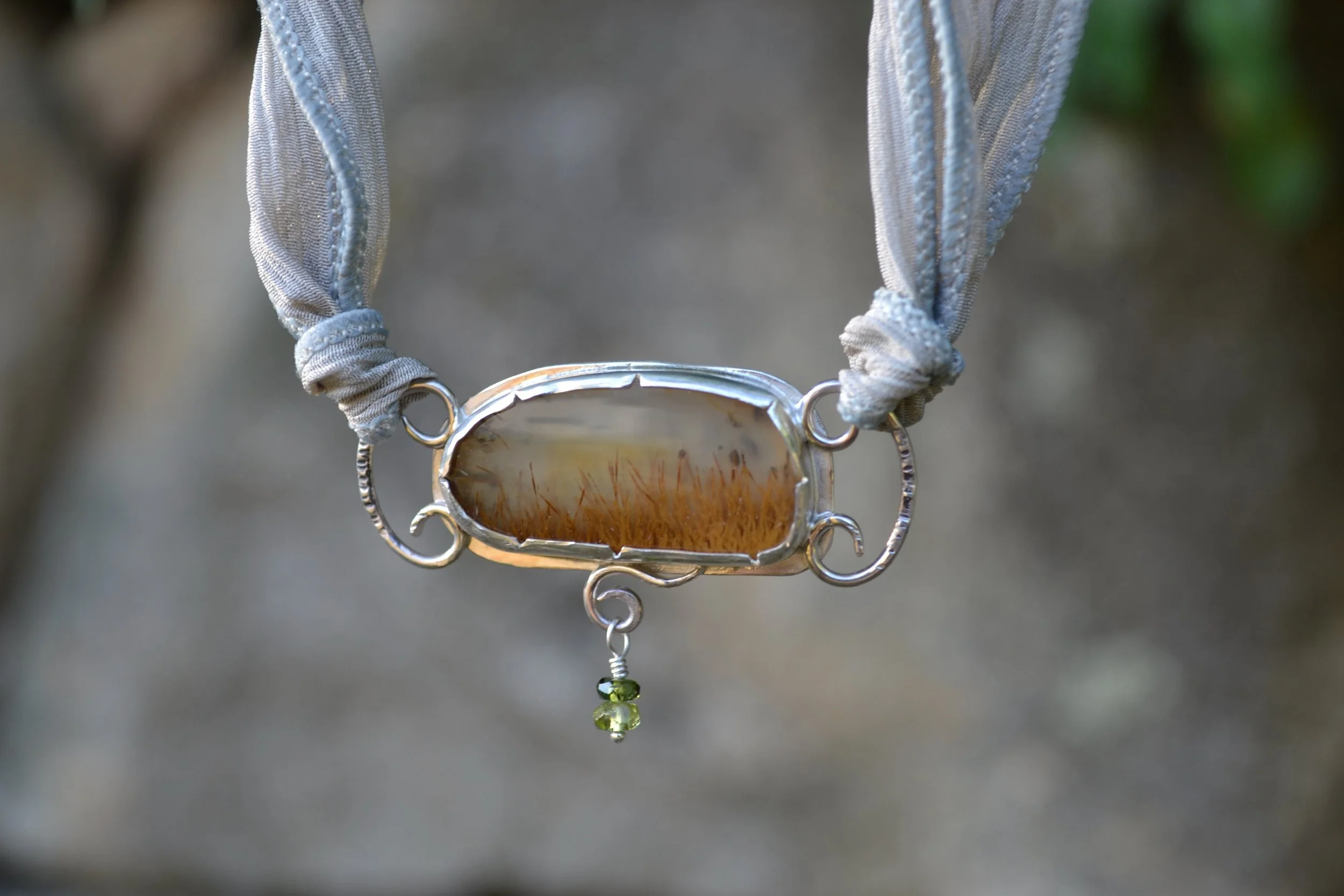 Grassy Field Dendritic Agate Necklace 