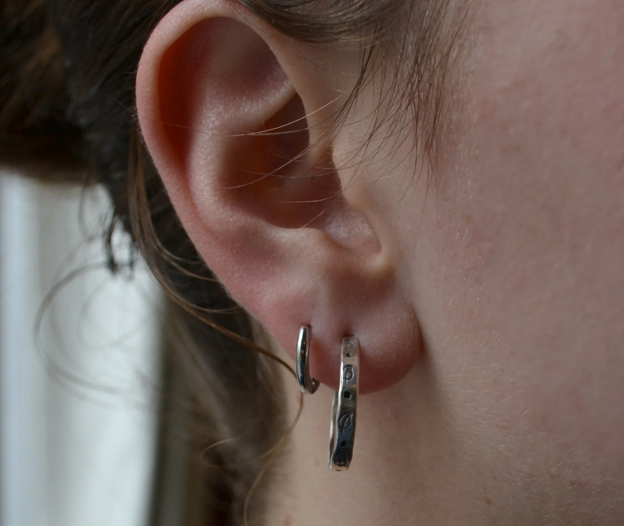 hoopearrings3.jpg