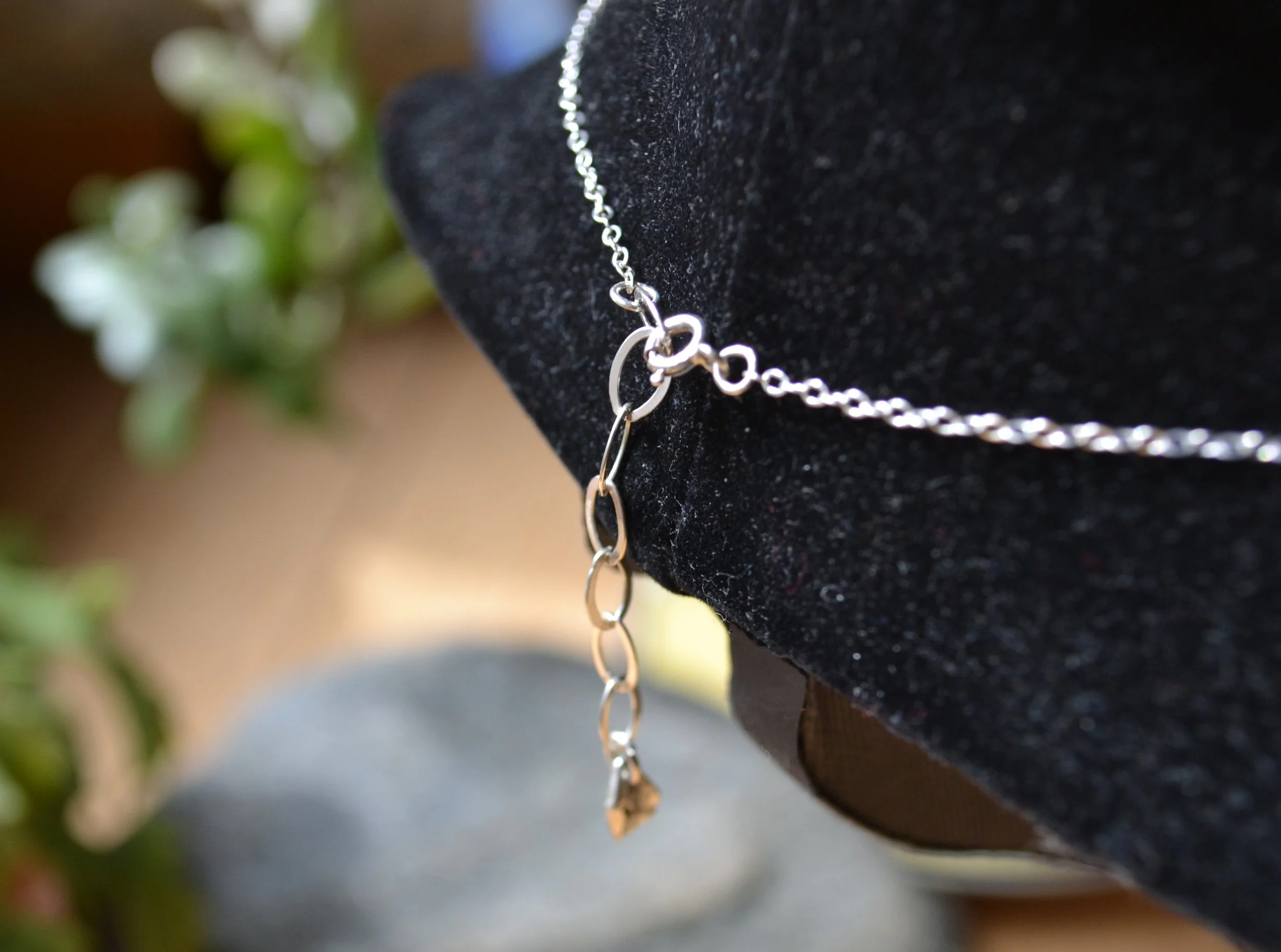 nestnecklace4.JPG