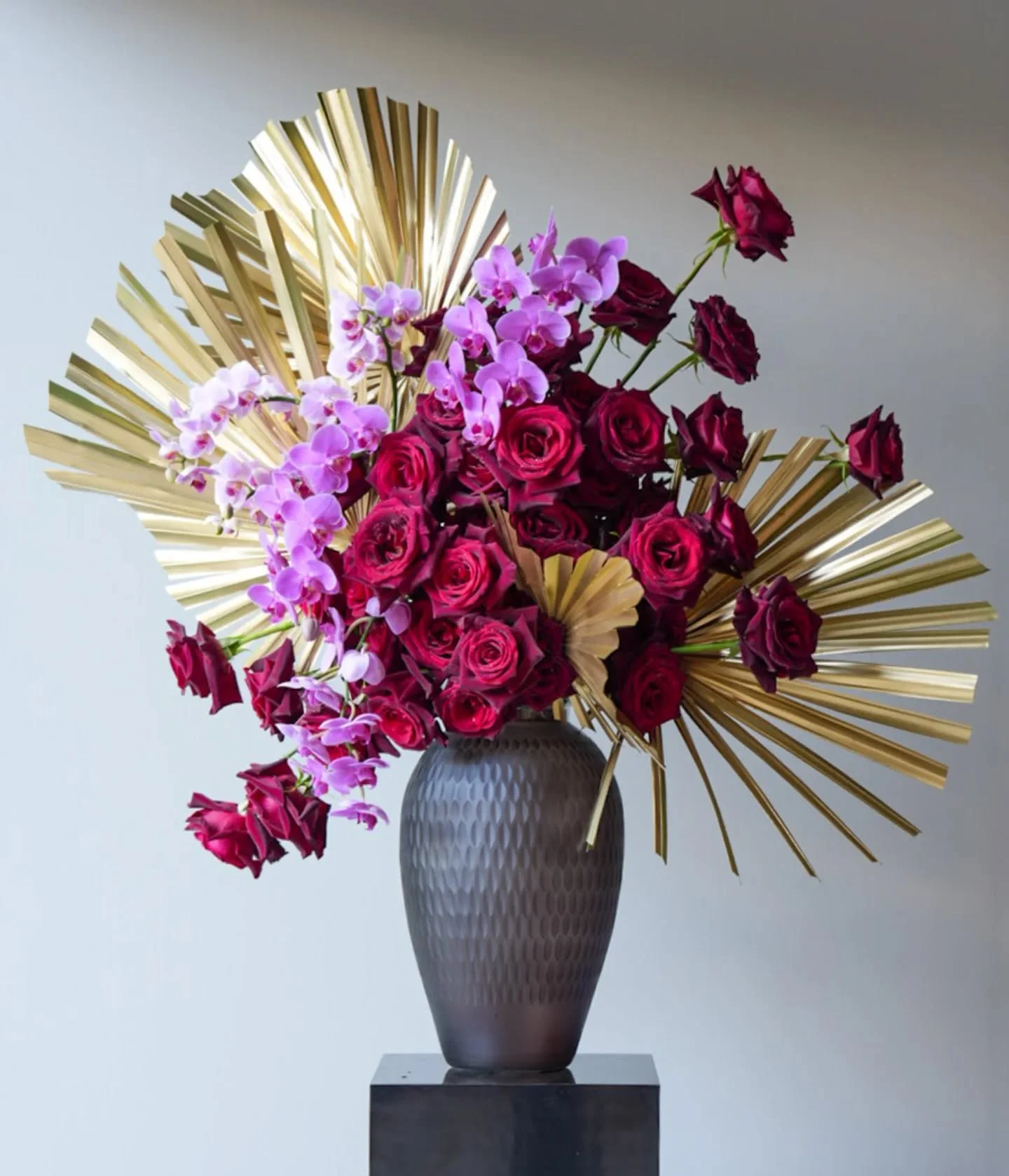 Flowers with main C H A R A C T E R energy &bull;

Florals | @blackpetalfloristry 
Photo | @harkjams 

#blackpetalfloristry #floraldesign #floralart #weddinginspo #flowers