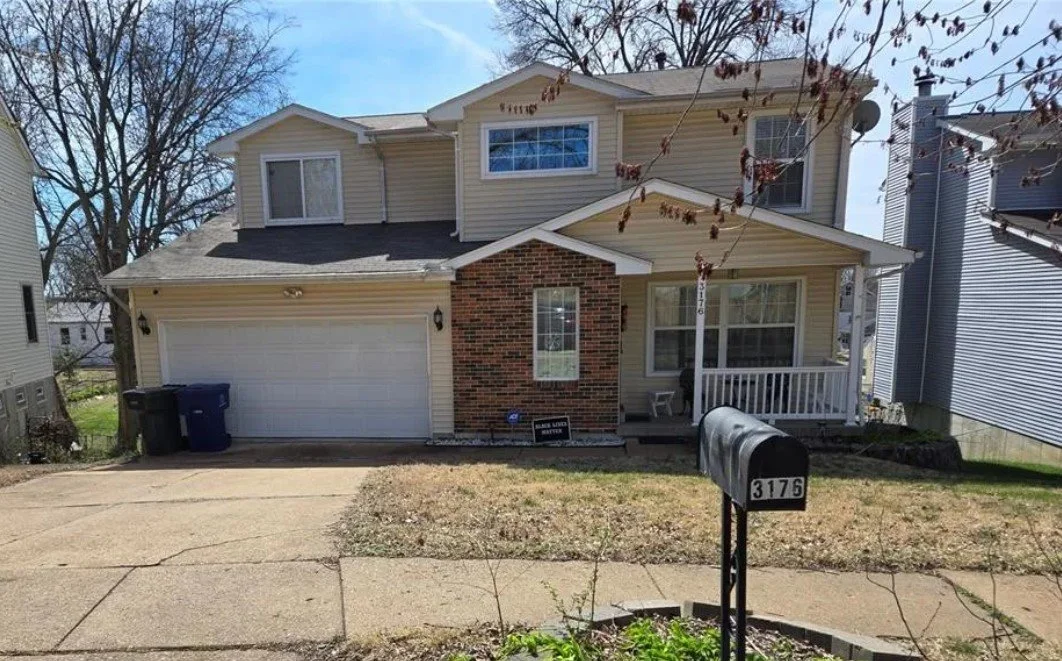 3176 Harlequin Lane        St. Louis, MO 63139      Short Sale - PENDING