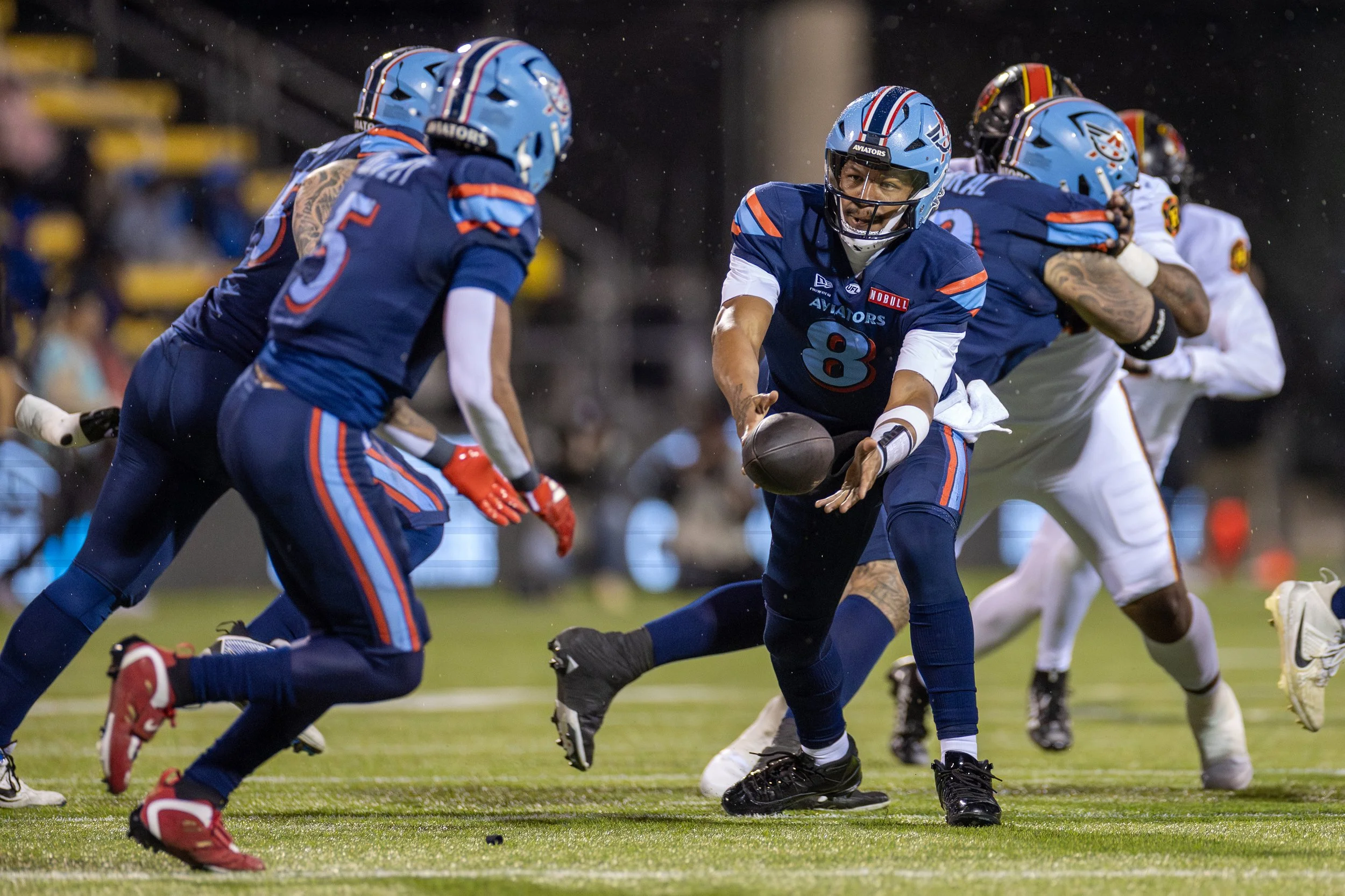 Columbus Aviators Secure Thrilling 24-17 Victory Over Houston Gamblers