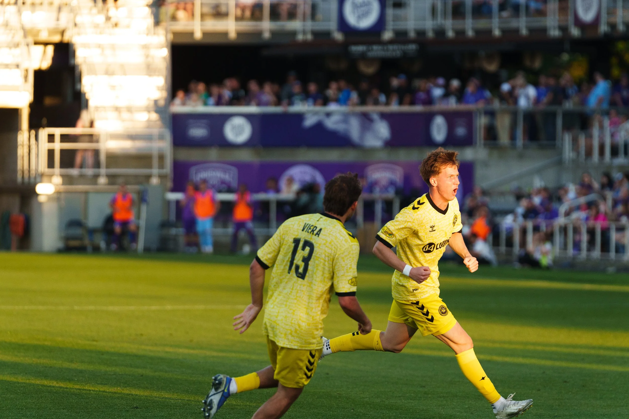 Loucityvspittriverhounds-14.jpg