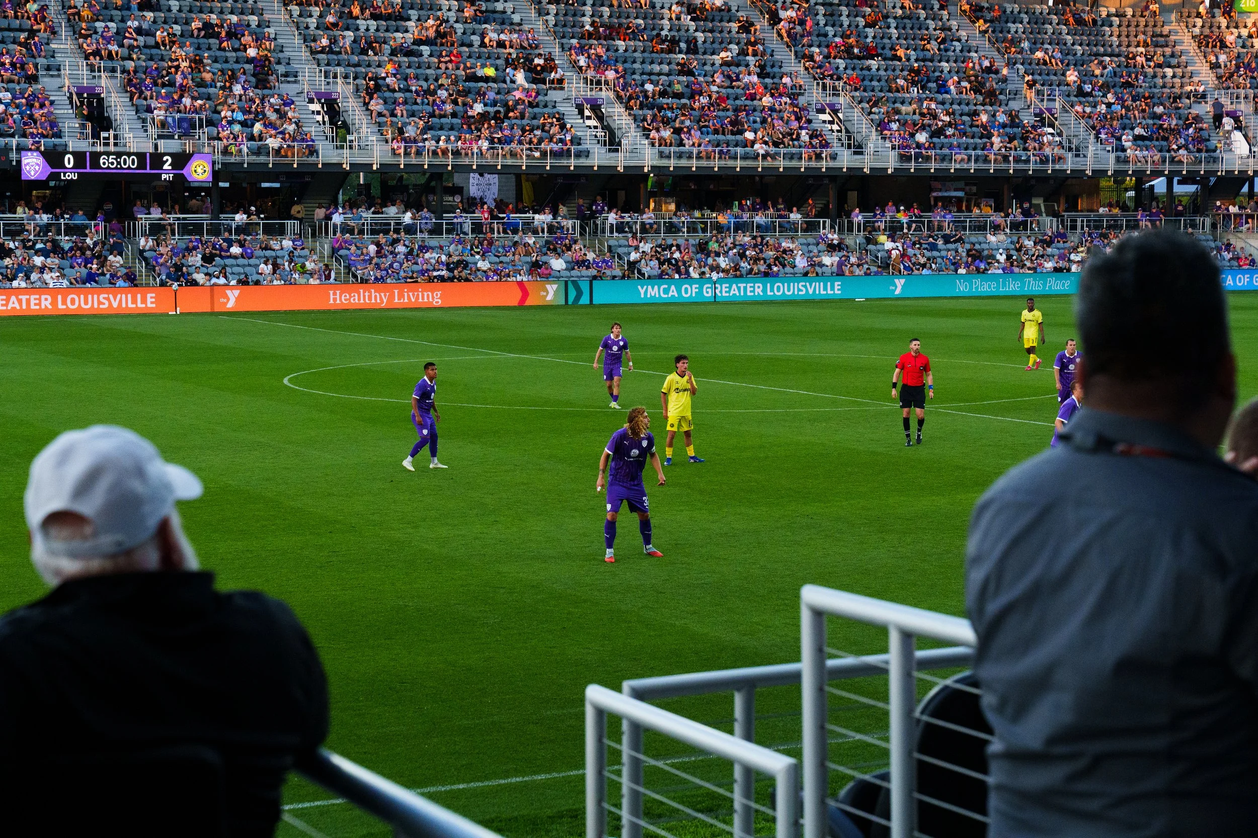 Loucityvspittriverhounds-20.jpg