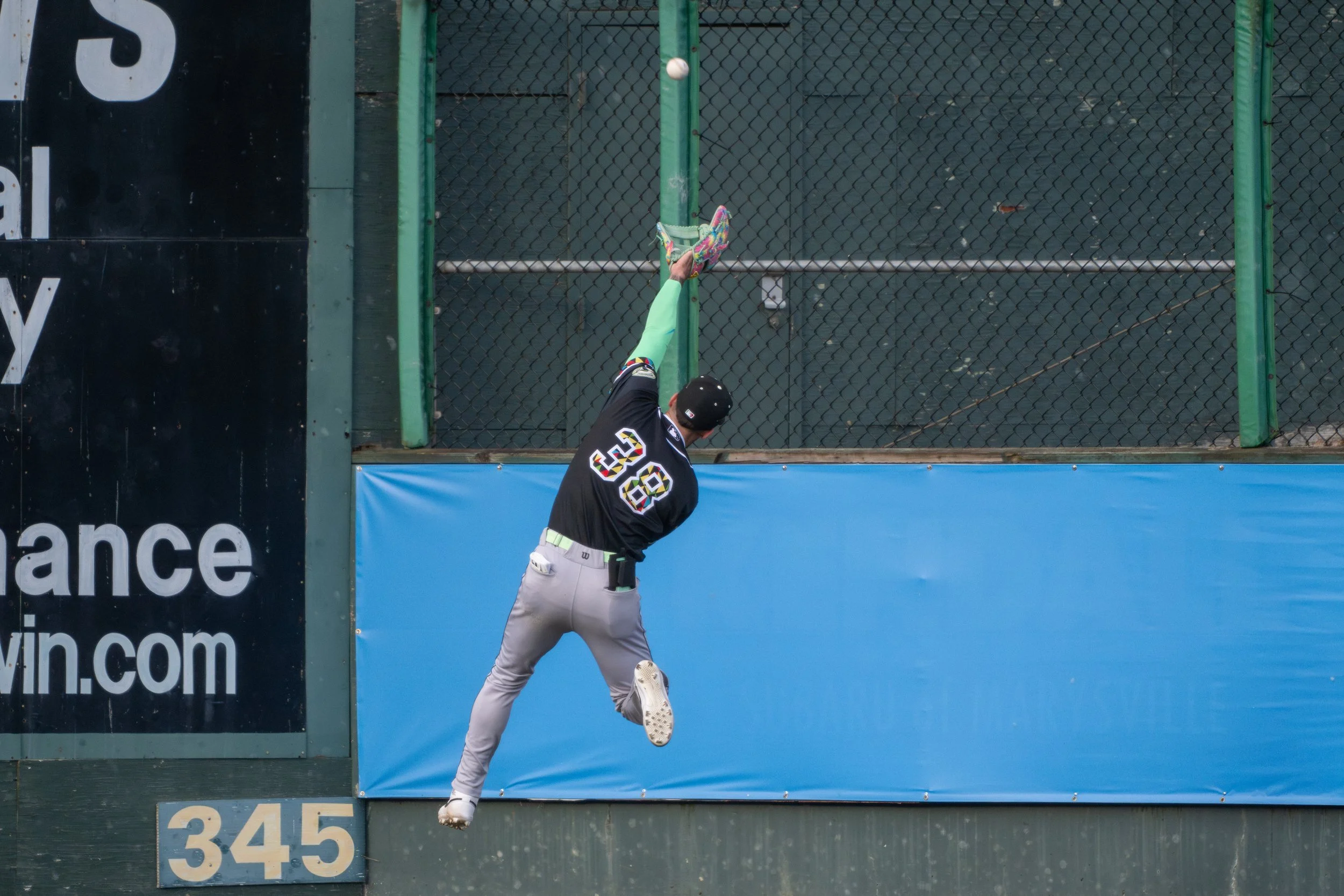 Rhampton-AquaSox-Eugene-18.jpg