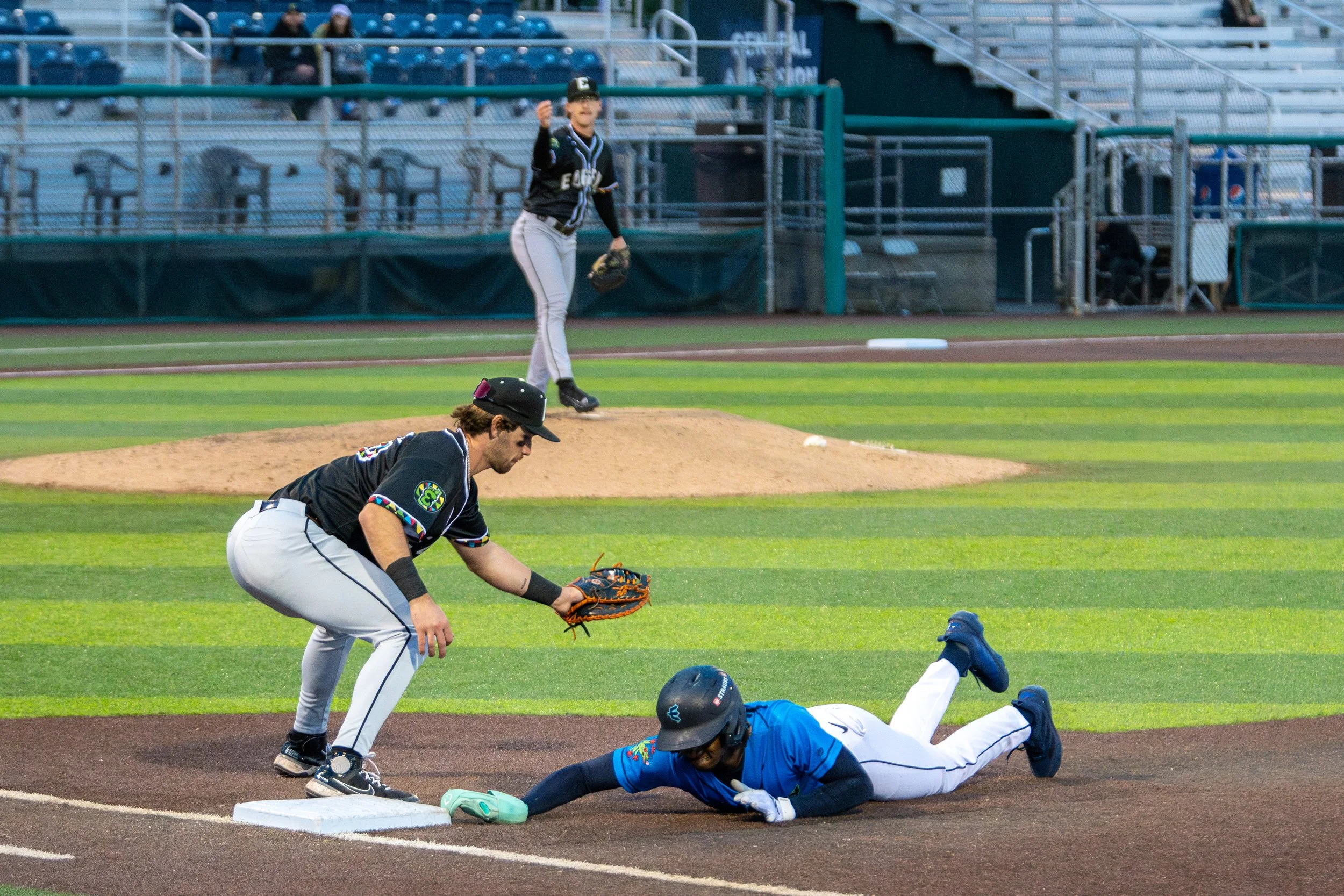 Rhampton-AquaSox-Eugene-37.jpg