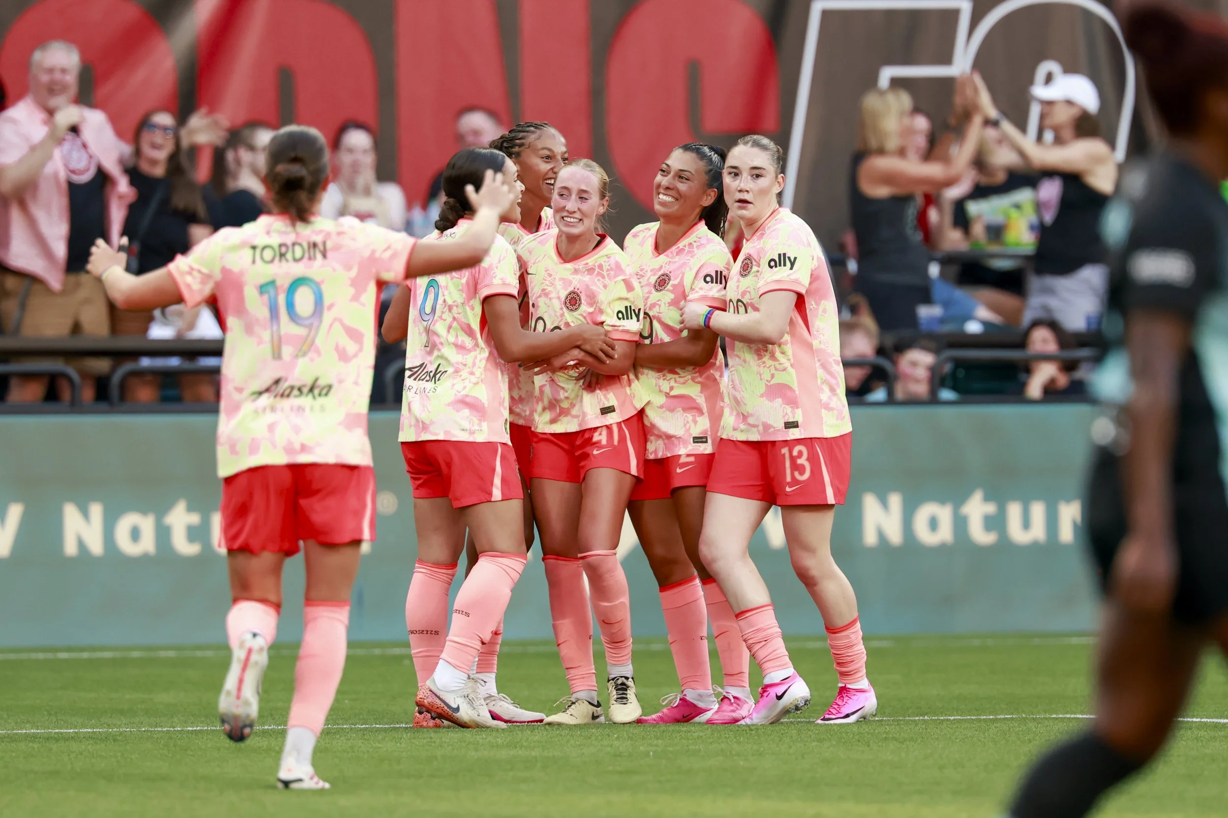 Portland Thorns vs. Gotham FC: Renee Lyles Announces Herself as Thorns Extend Home Unbeaten Run in Wild 2 to 2 Draw