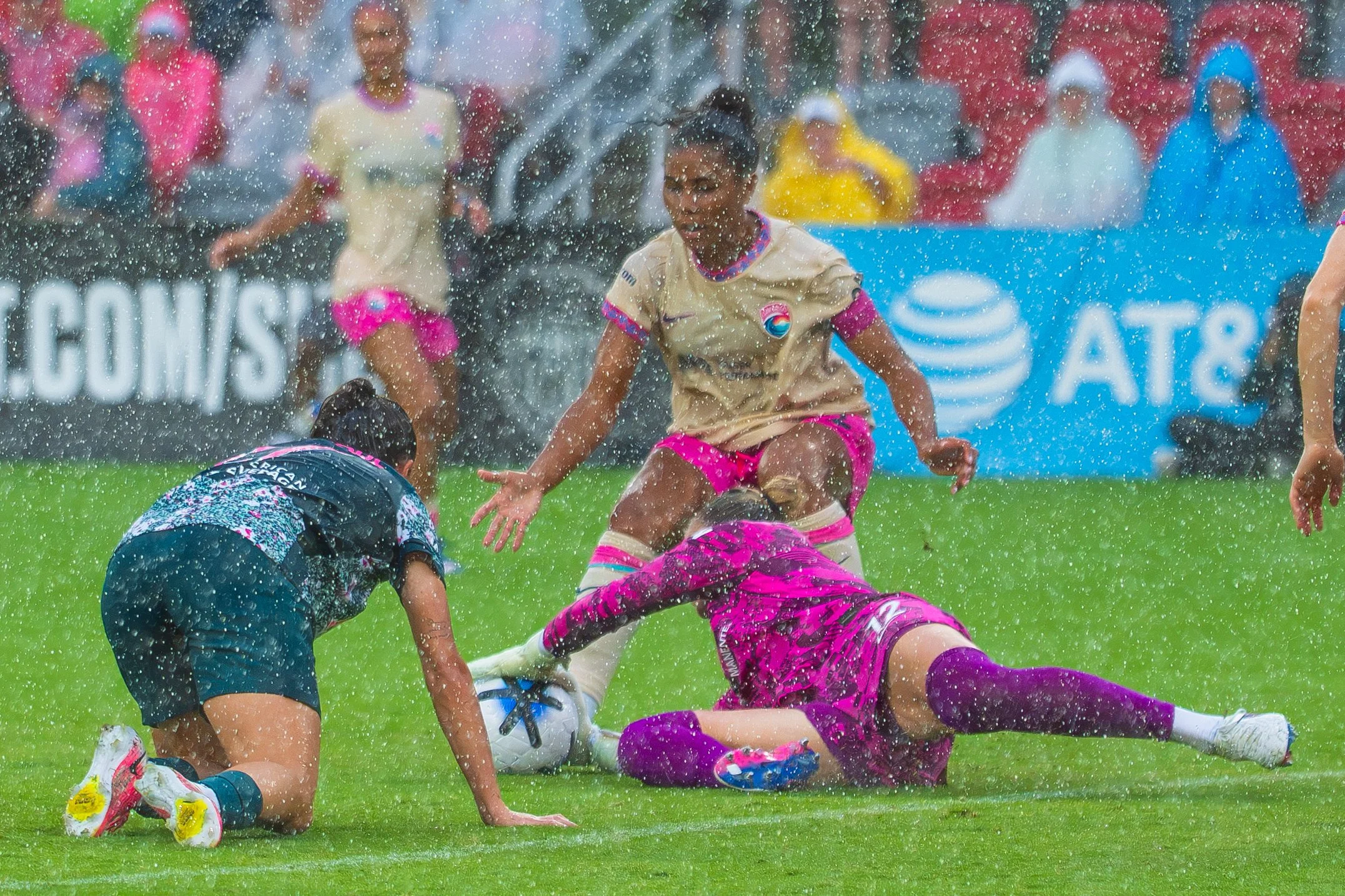 8-2-26_StillsByStokes_Washington Spirit Vs. San Diego Wave_00305.jpg