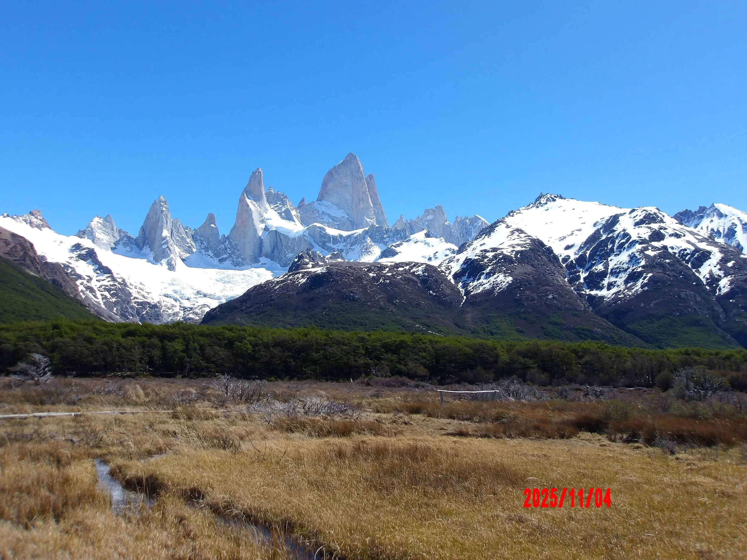Tres Caminatas Imperdibles en la Patagonia Argentina: Laguna de los Tres, Laguna Torre y Glaciar Perito Moreno