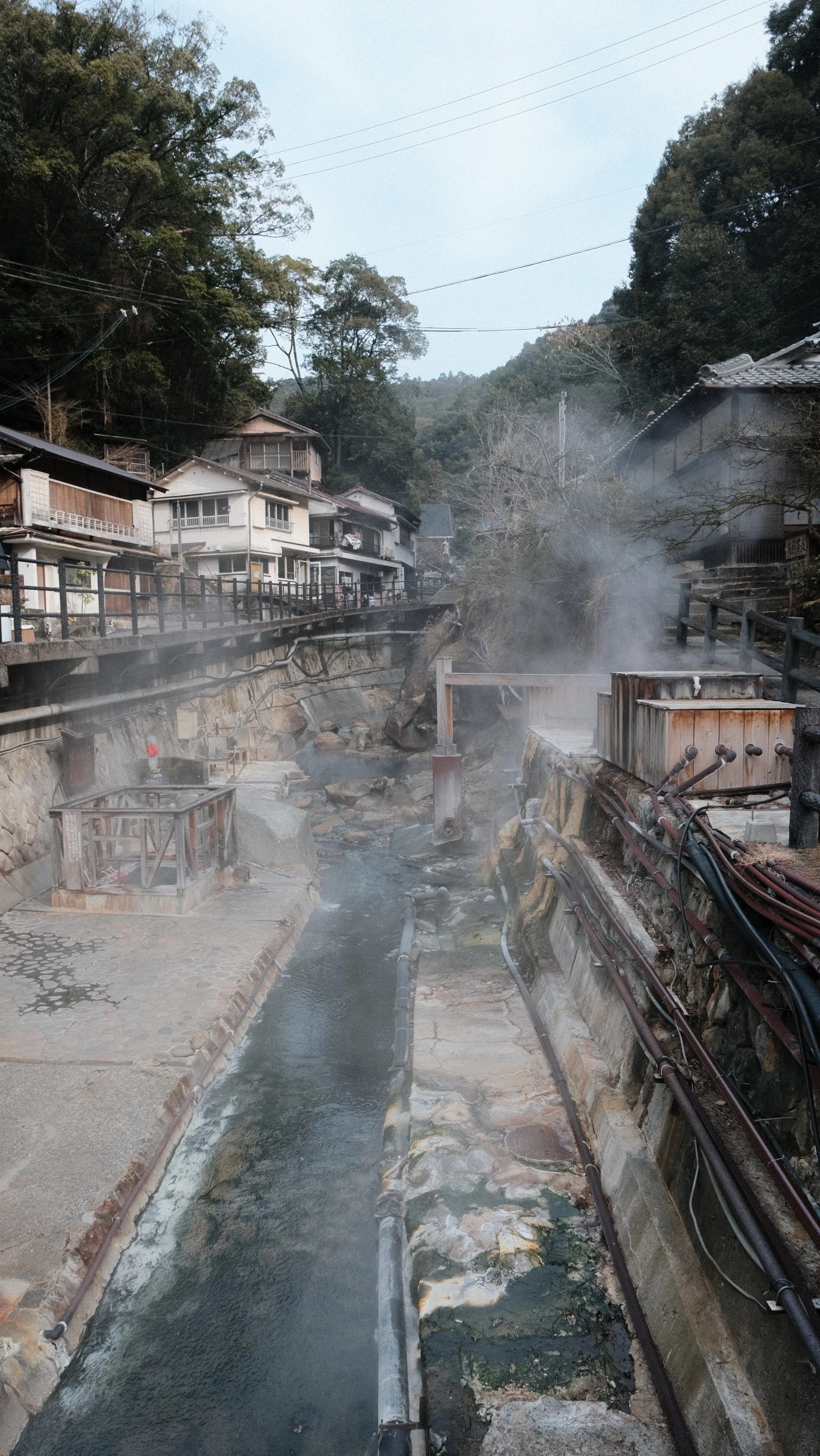 Foto de aguas termales en el Onsen Yunomine.