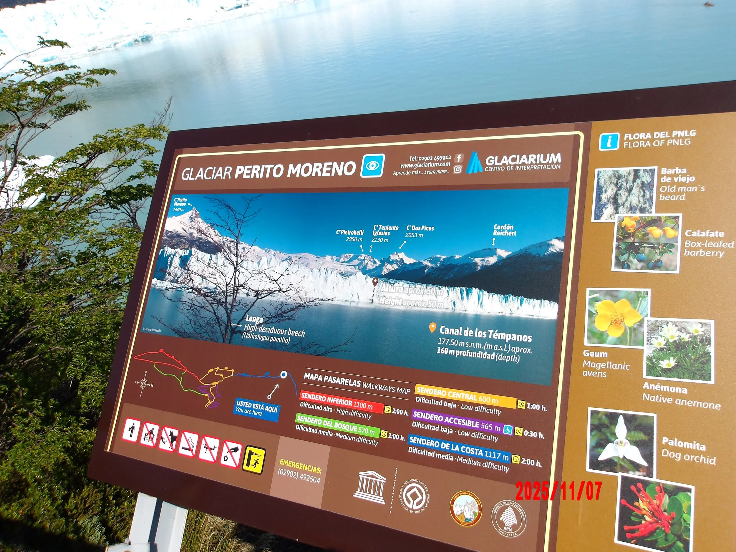Letrero informativo en el glaciar Perito Moreno