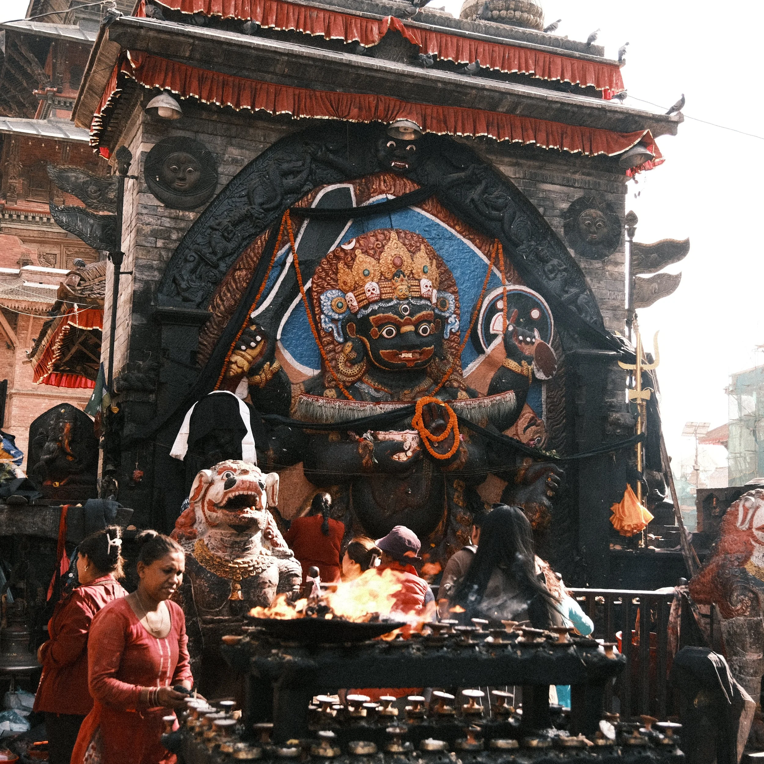 Estatua de Kali en la plaza Durbar en Katmandú