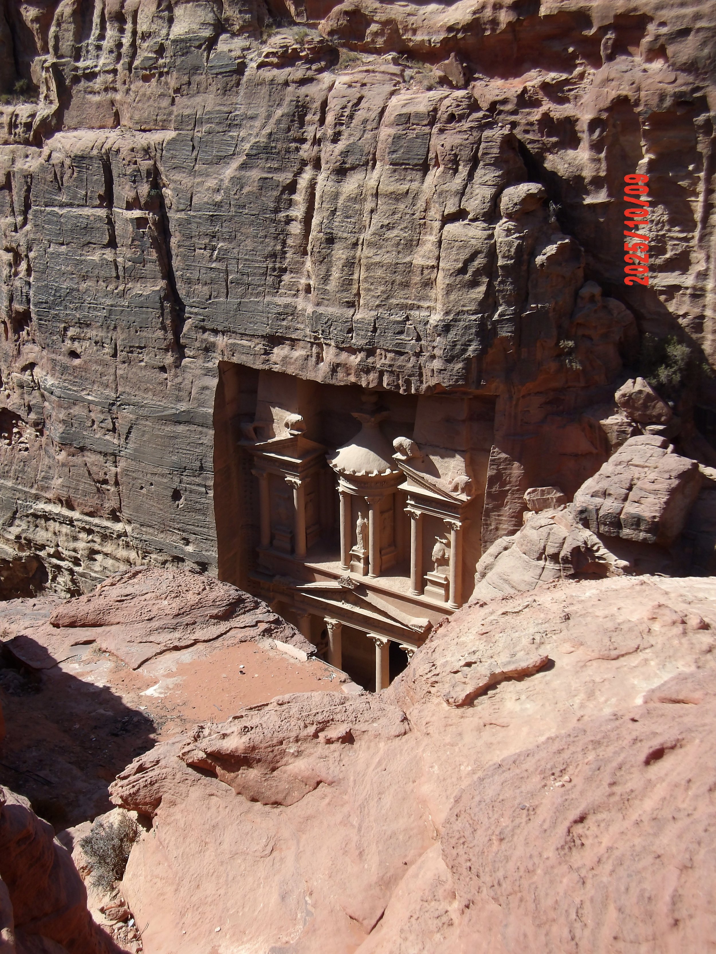 El Tesoro en Petra visto desde arriba