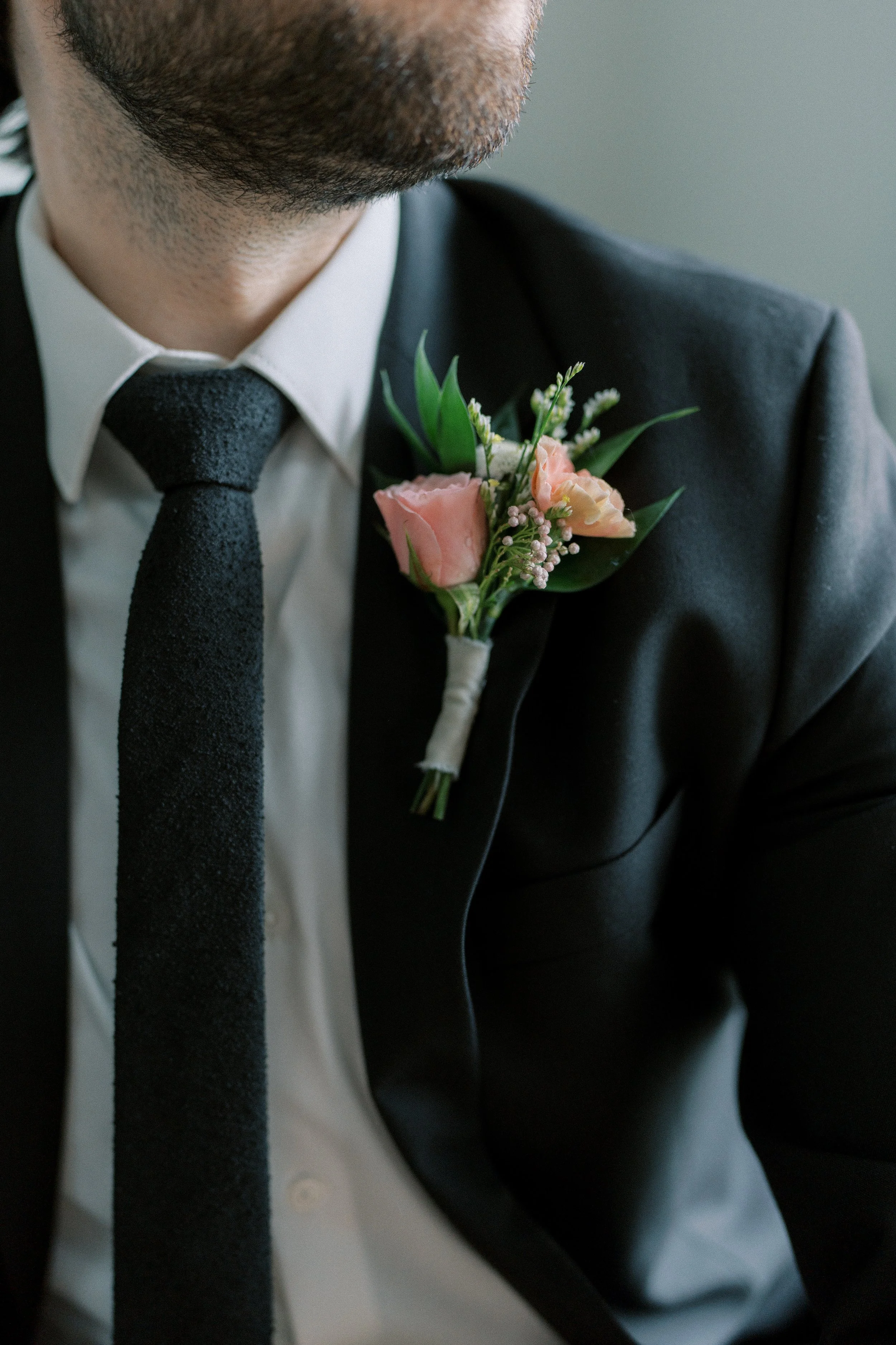 Groom Getting Ready-29.jpg