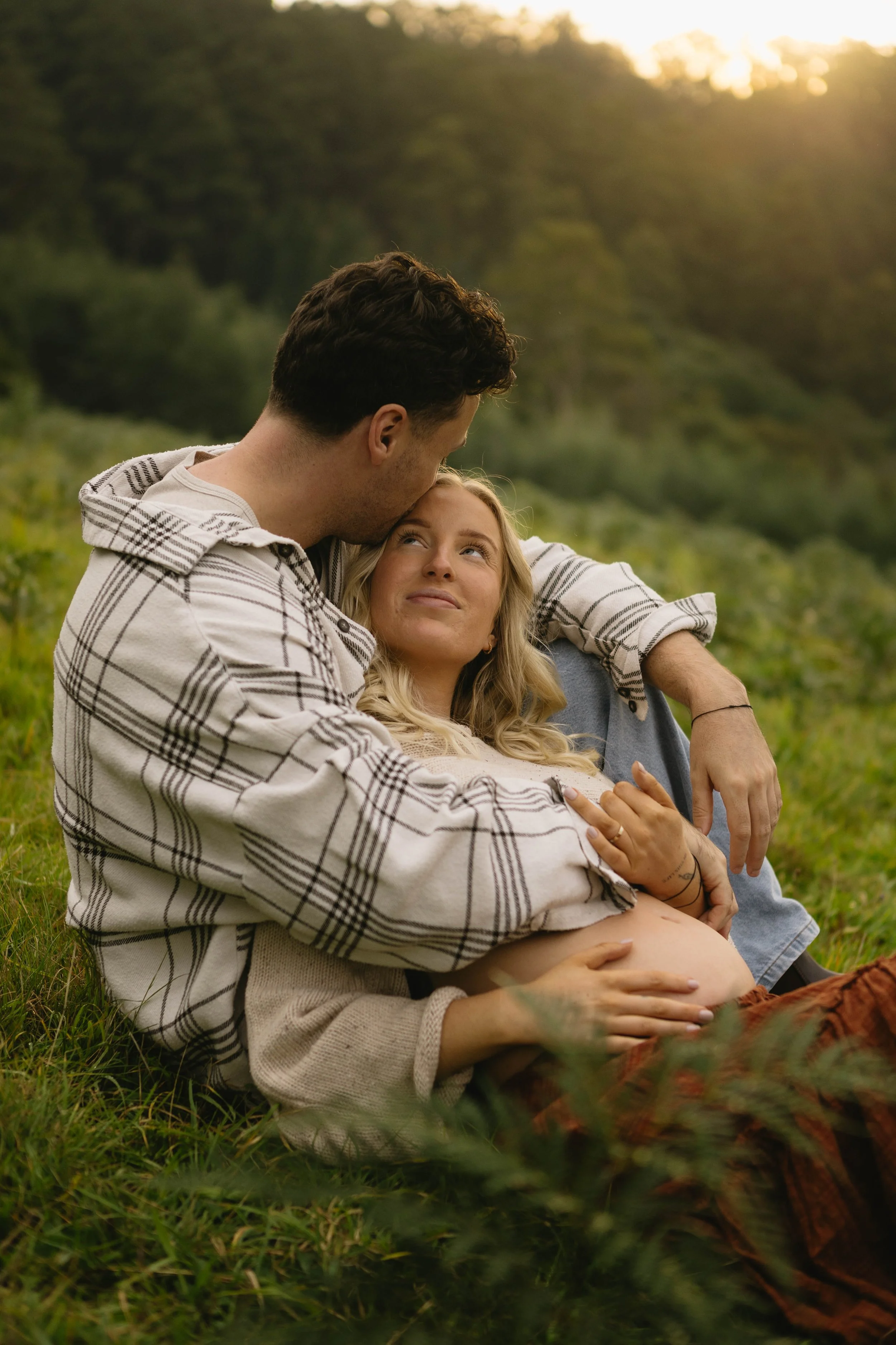  Winter maternity photos in the Dandenong Ranges 