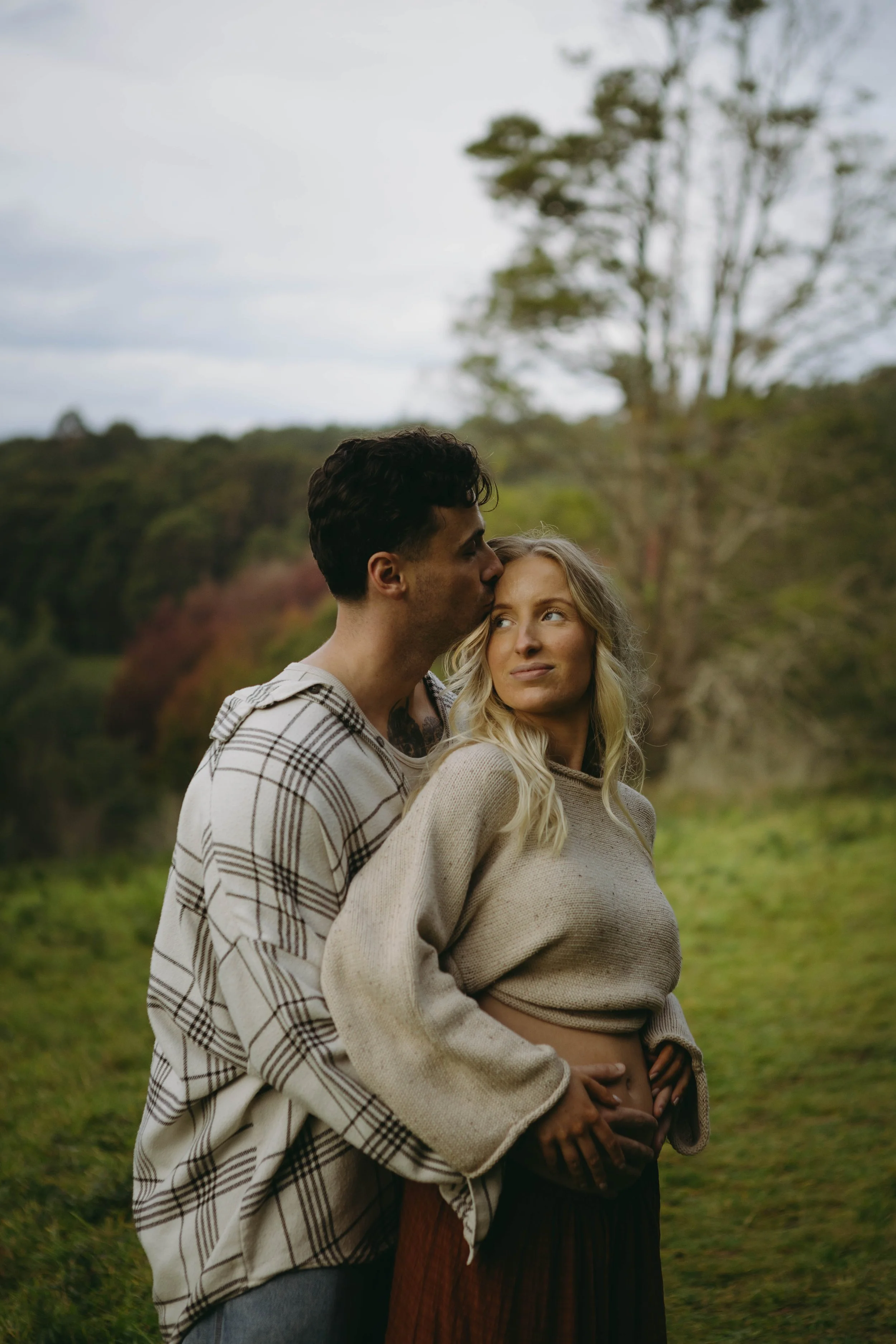  Winter maternity photos in the Dandenong Ranges 