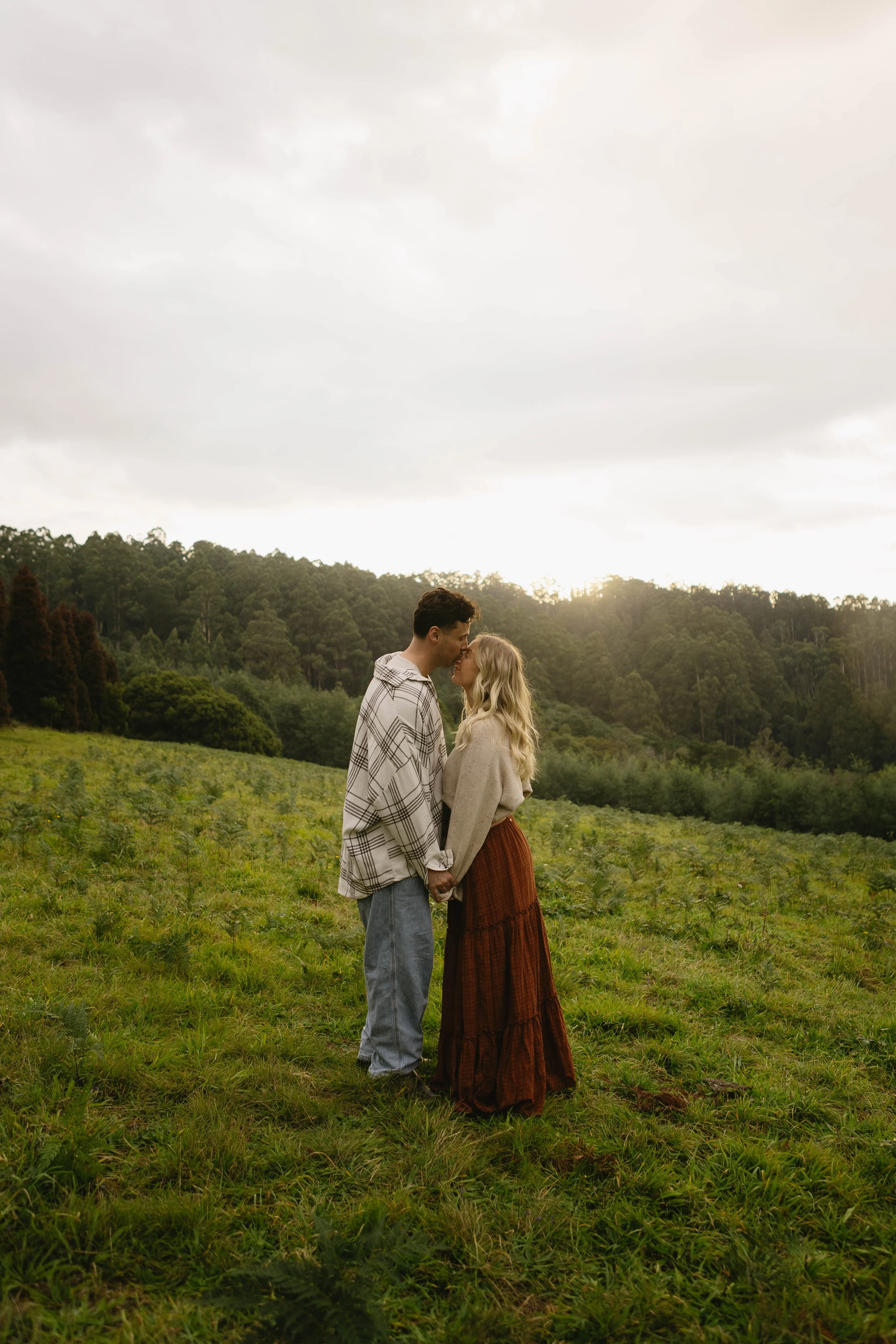  Winter maternity photos in the Dandenong Ranges 